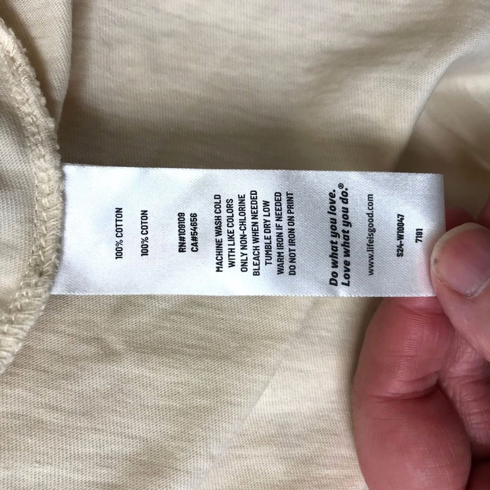 Life is Good Life is Good Shirt XL Cream Graphic Trees Bear Piglet Womens Size XL / US 12-14 / IT 48-50 - 8 Thumbnail