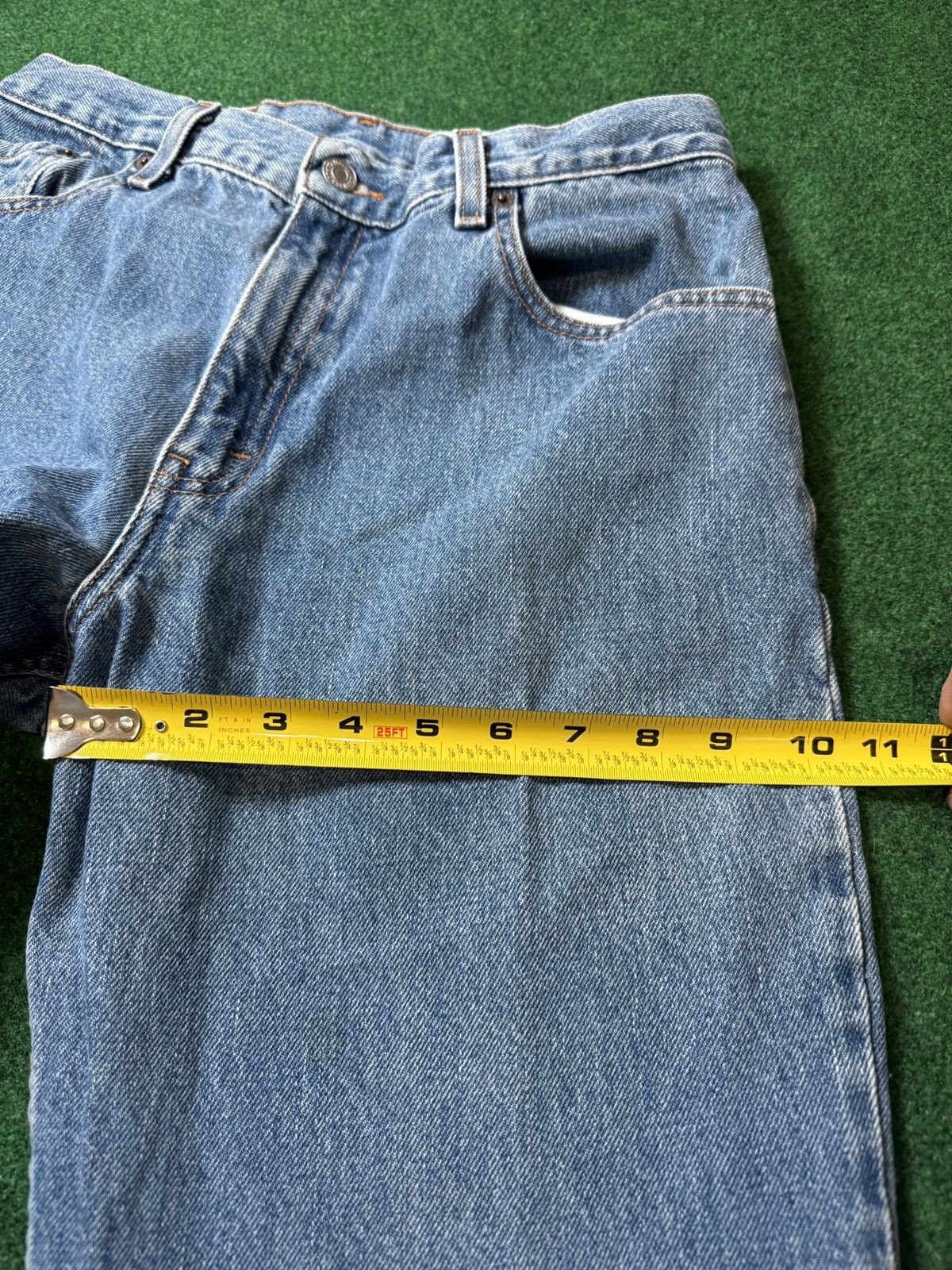 Levi's Vintage Clothing Vtg 90s Y2K Levi’s 550 Relaxed Fit Taper Light Wash Jeans Size 30" / US 8 / IT 44 - 11 Thumbnail