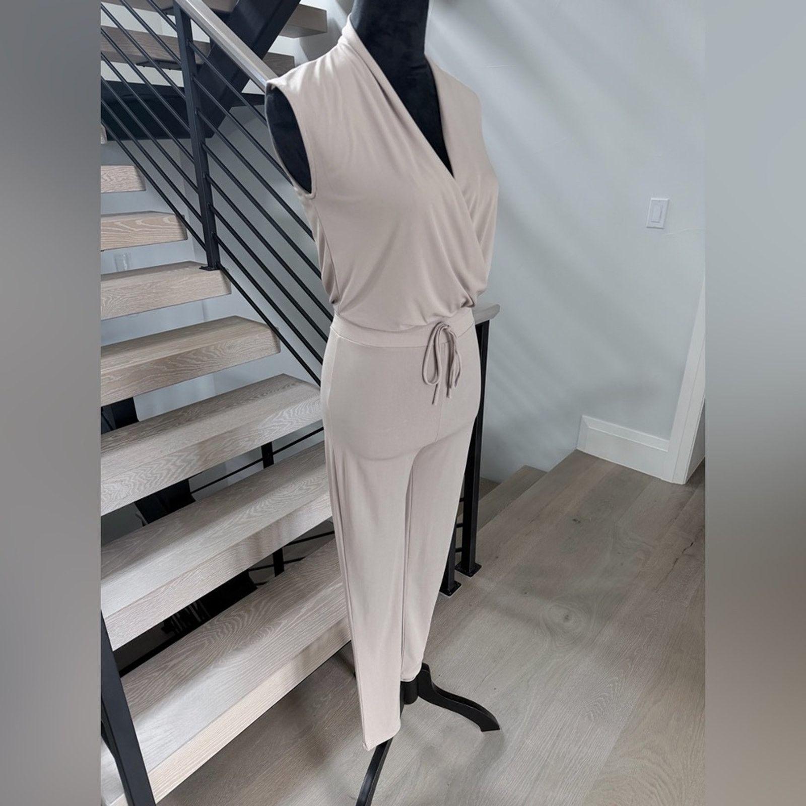 Other New Y2K Chic Cream Sleeveless Jumpsuit size XS/S Size 27" / US 4 / IT 40 - 3 Thumbnail