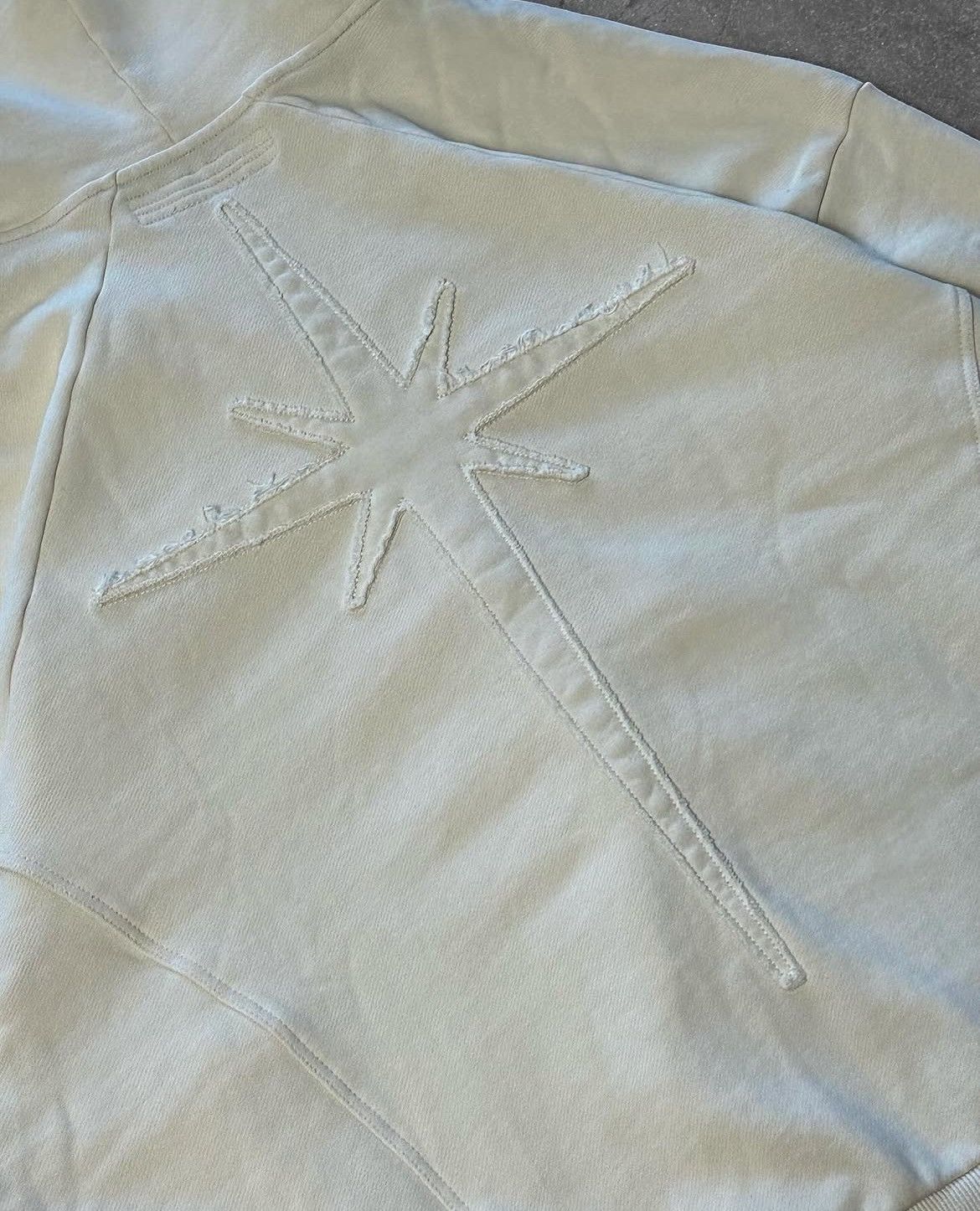 Other Cream zip up hoodie Size US M / EU 48-50 / 2 - 4 Thumbnail