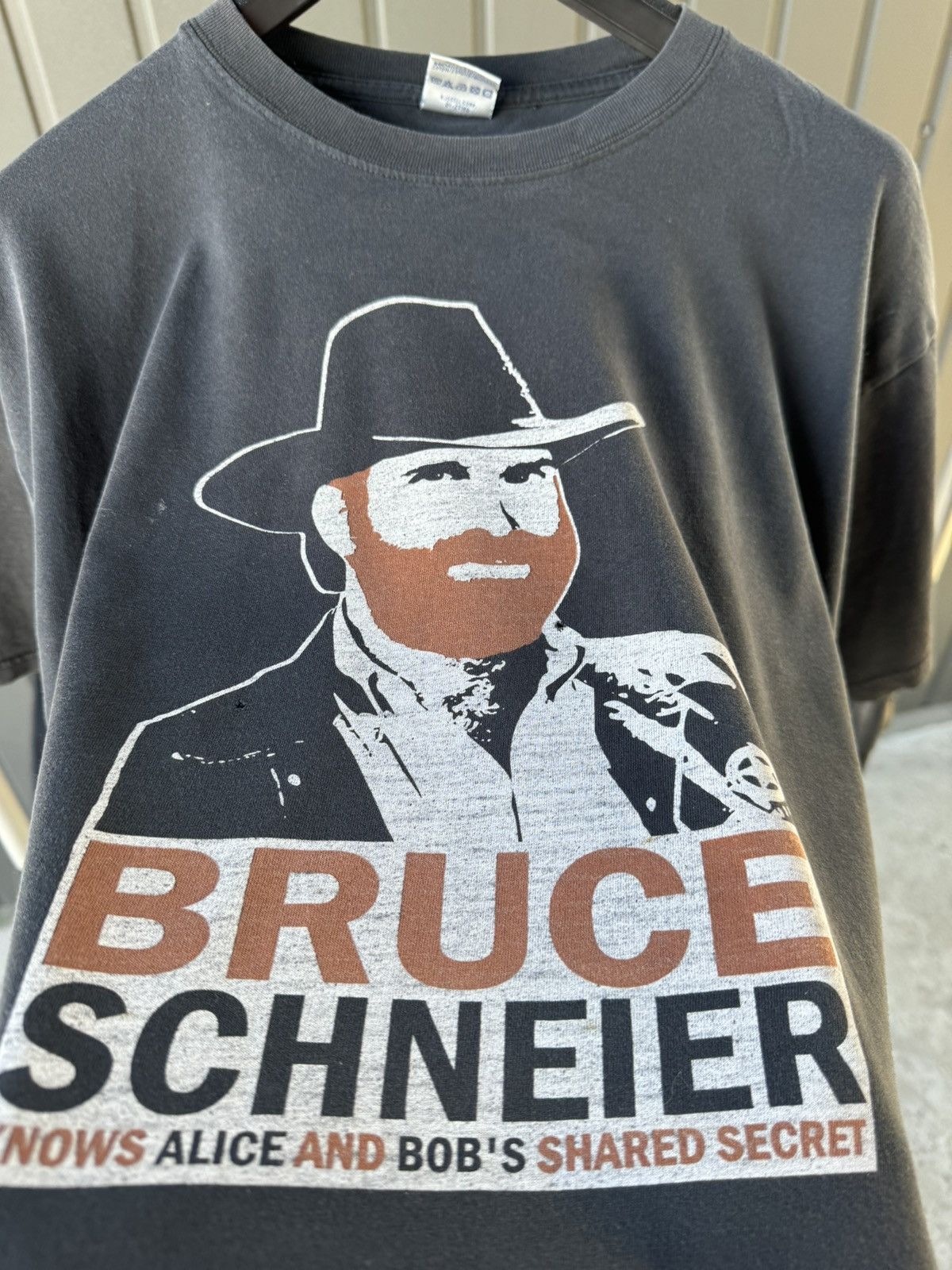 Other × Vintage Bruce Schneier Vintage T Shirt Art Writer Tee Size US L / EU 52-54 / 3 - 6 Thumbnail