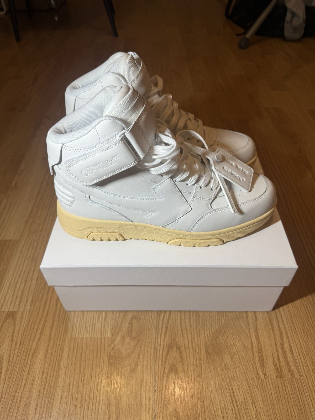 Off-White OFF WHITE OUT OF OFFICE MID WHITE WHITE Size US 9 / EU 42 - 4 Thumbnail