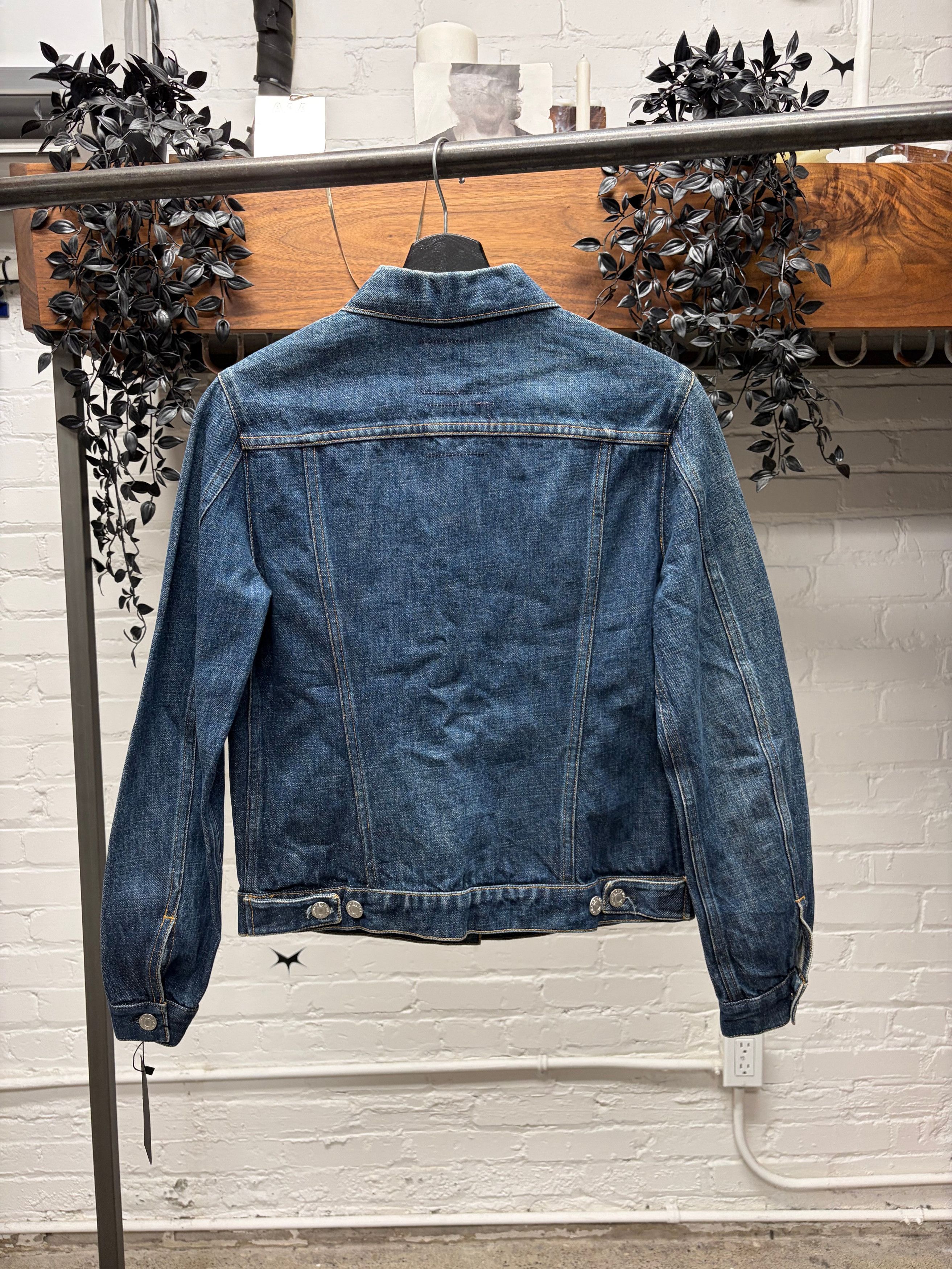 Helmut Lang Vintage 1998 Helmut Lang ‘Classic Wash’ Blue Denim Trucker Jacket Size US S / EU 44-46 / 1 - 4 Thumbnail