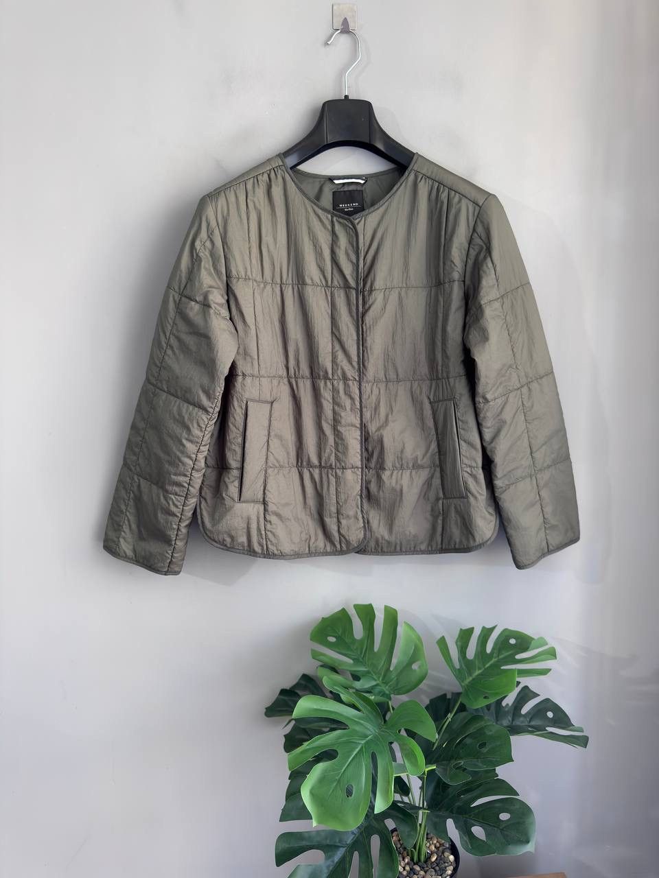 Max Mara Max Mara Weekend OVER-ALL Silk/Wool Insulation Jacket, M Size M / US 6-8 / IT 42-44 - 1 Thumbnail