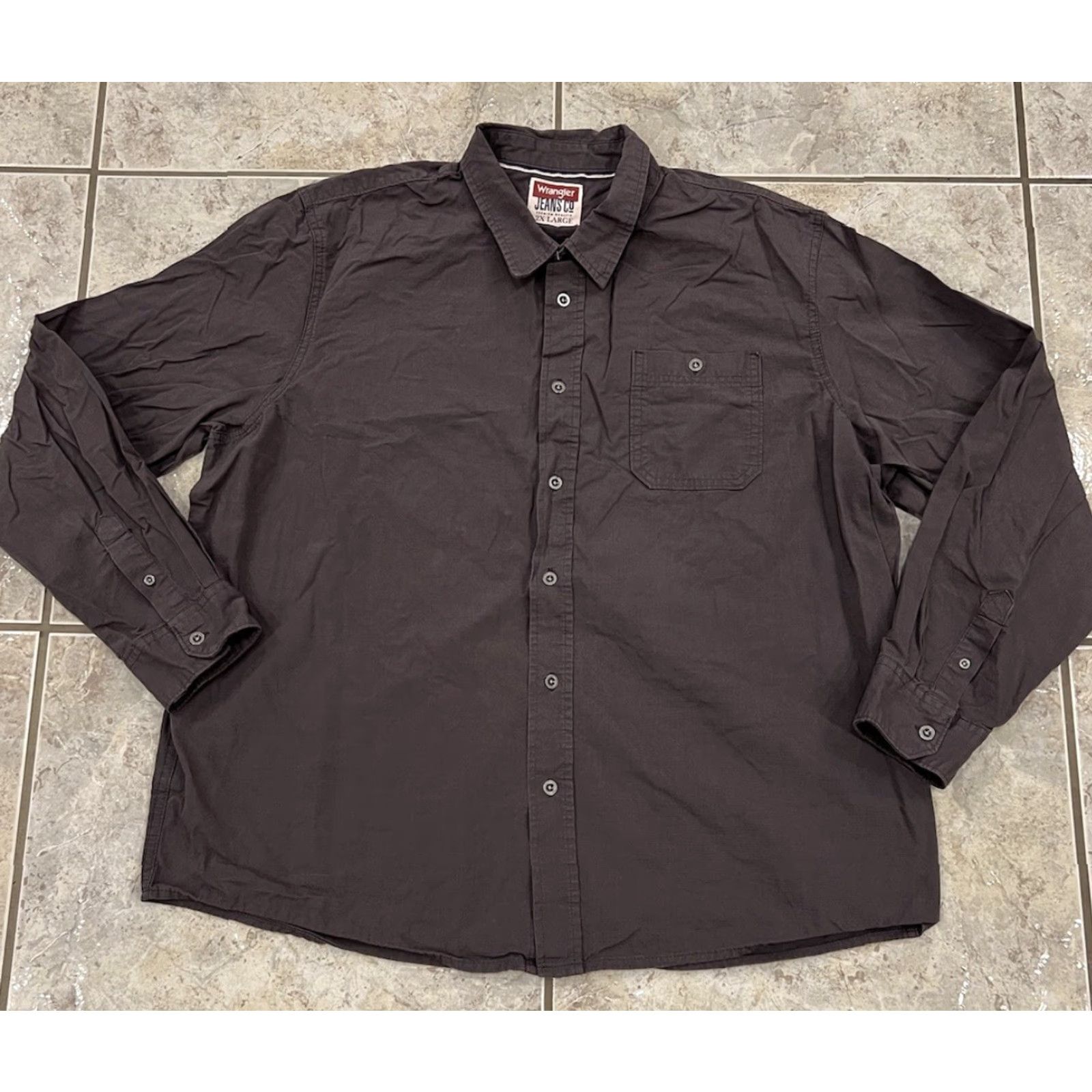 Wrangler Wrangler Jeans Co. Button-Up Shirt Gray Chambray Long Sleeve 2XL Men’s Casual Workwear Size US XXL / EU 58 / 5 - 2 Thumbnail