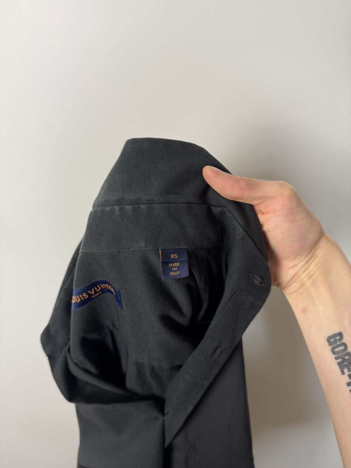 Louis Vuitton Louis Vuitton By Virgil Abloh Zip Pocket Patch Shirt Rare Size US M / EU 48-50 / 2 - 13 Thumbnail