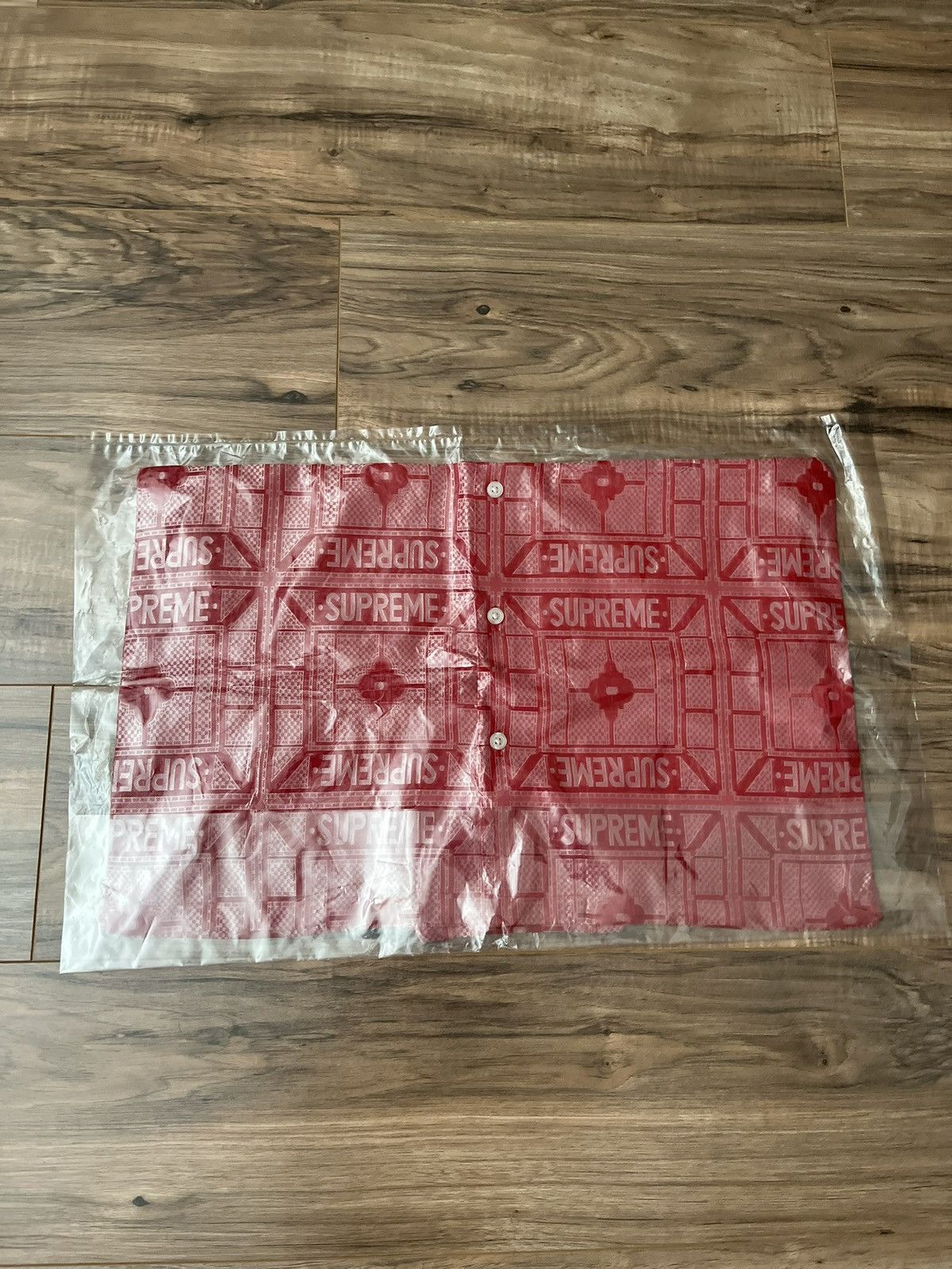 Supreme Supreme Tray Jacquard S/S Shirt Size US S / EU 44-46 / 1 - 6 Thumbnail