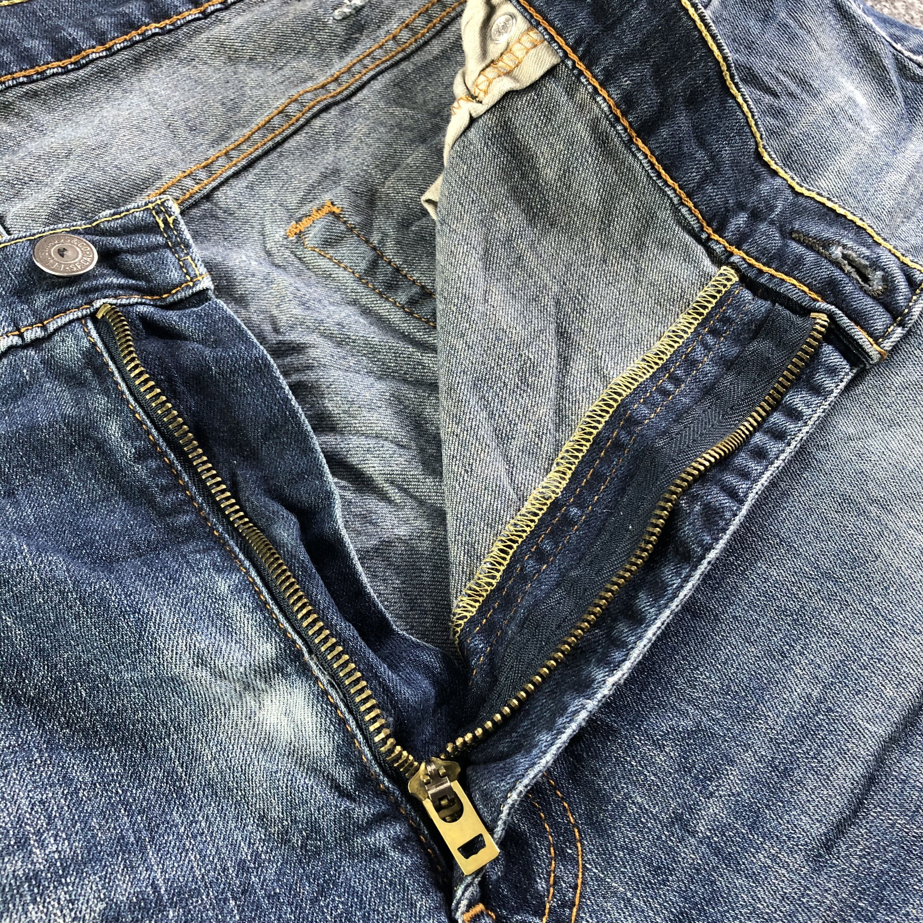 Levi's Vintage Blue Wash Levis 559 Jeans-J4347 Size US 44 / EU 60 - 8 Thumbnail