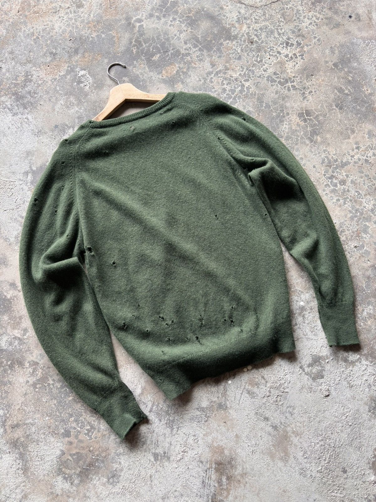 Burberry Burberry Distressed Knitwear Size US S / EU 44-46 / 1 - 4 Thumbnail