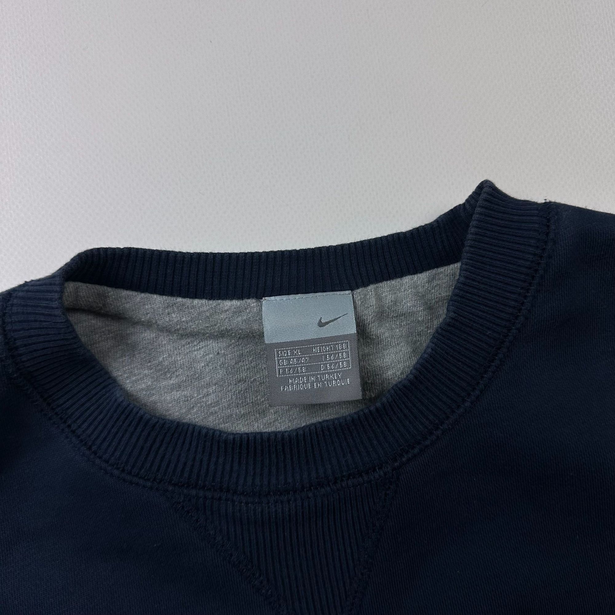 Nike Nike Vintage 2000s Navy Blue Basic Crewneck Sweatshirt Size Size US XL / EU 56 / 4 - 3 Thumbnail
