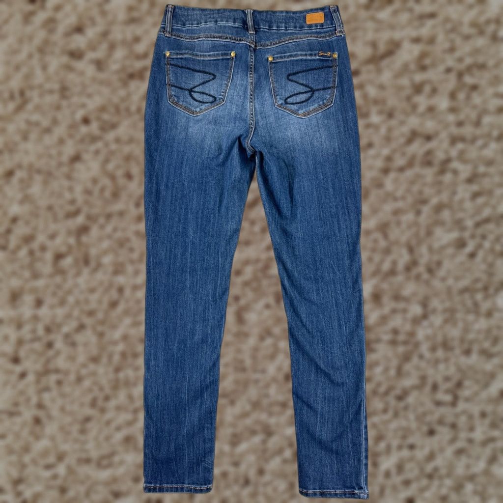 Vintage VINTAGE Seven7 Jeans Women 8 Blue Denim Tummyless Mid Rise Skinny Cotton Blend Jeans Women 8 Blue Distressed 5-Pocket Design Modern Fit Size 30" / US 8 / IT 44 - 1 Thumbnail