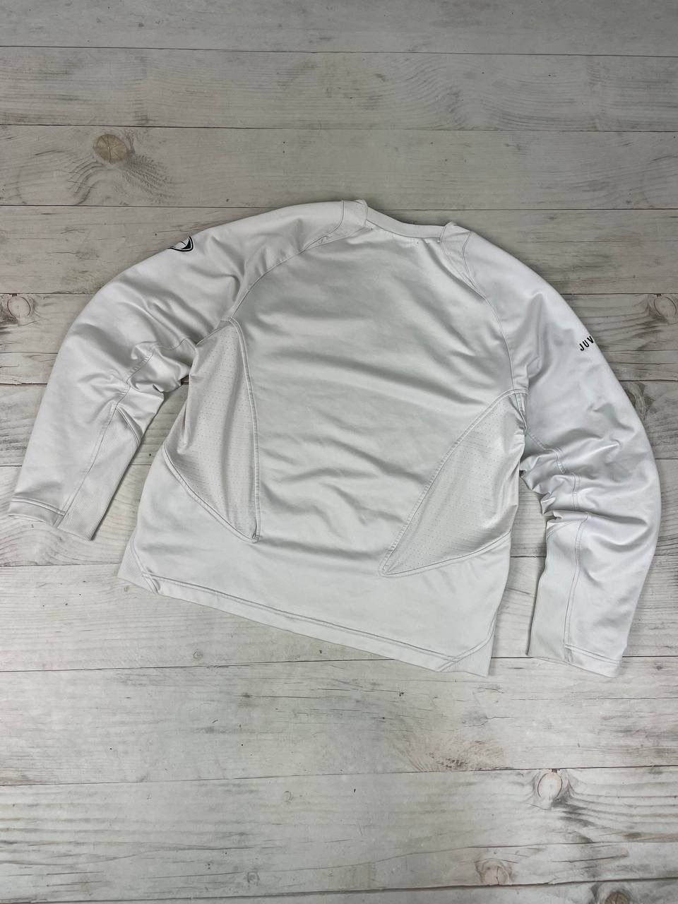 Nike Vintage Nike Juventus 2005 2006 Training Sweatshirt Soccer Size US M / EU 48-50 / 2 - 18 Thumbnail