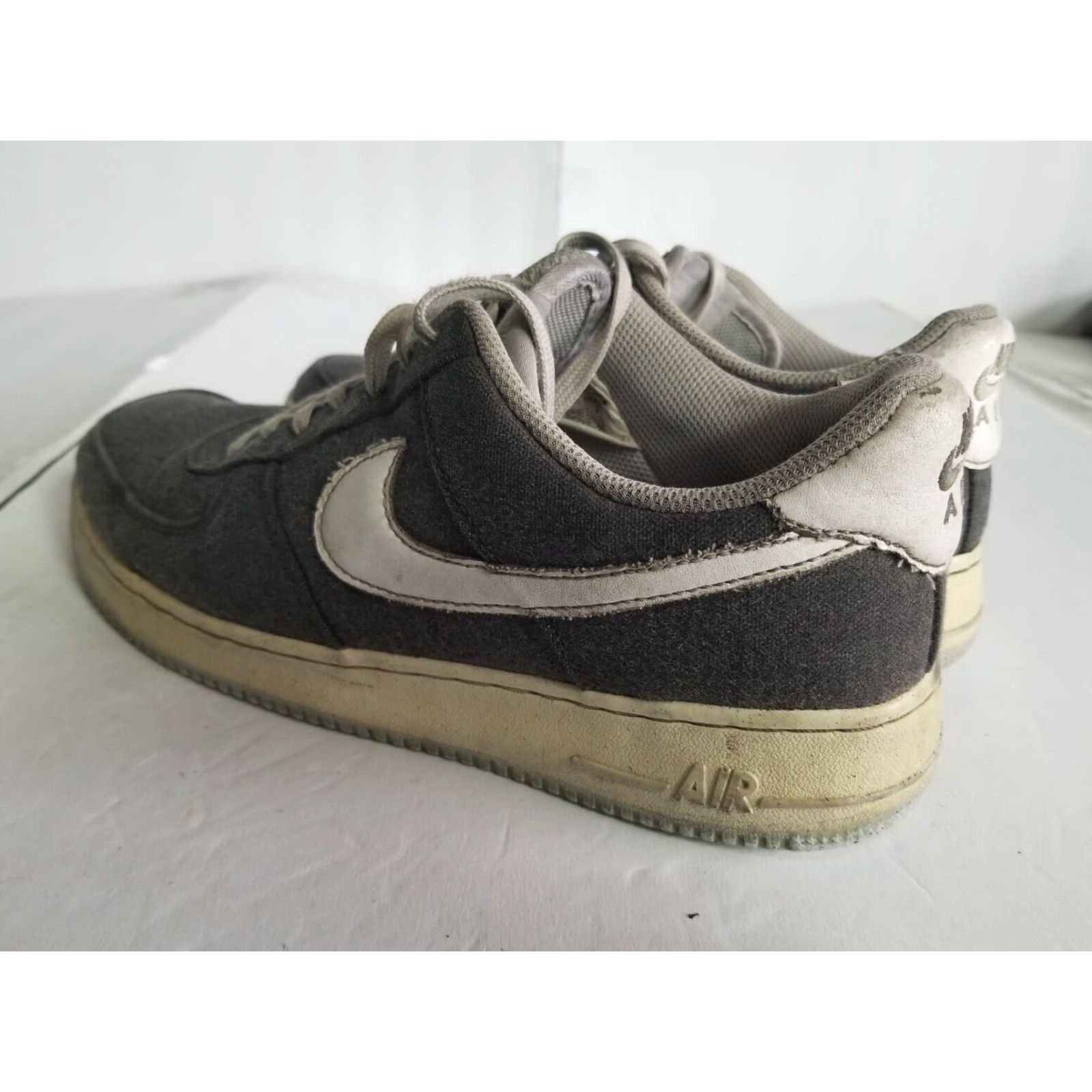 Nike Nike Air Force 1 Low Recycled Canvas Men 9.5 Iron Grey CN0866-002 Nike Air Force 1 Low Men Sneaker Gray Iron Grey Recycled Canvas 9.5 Mens Size US 10 / EU 43 - 4 Thumbnail