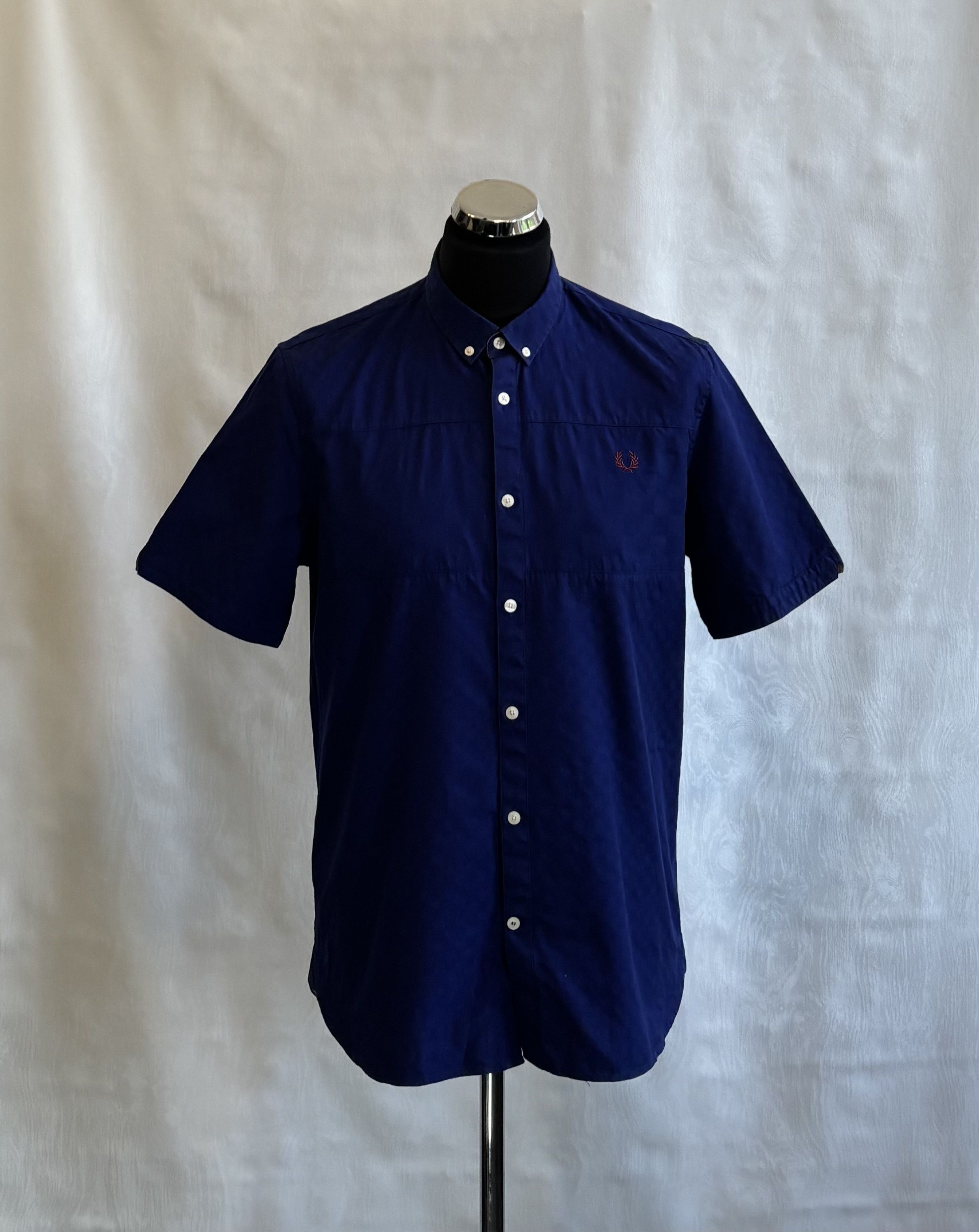 Fred Perry Fred Perry shirt size L Size US L / EU 52-54 / 3 - 1 Thumbnail
