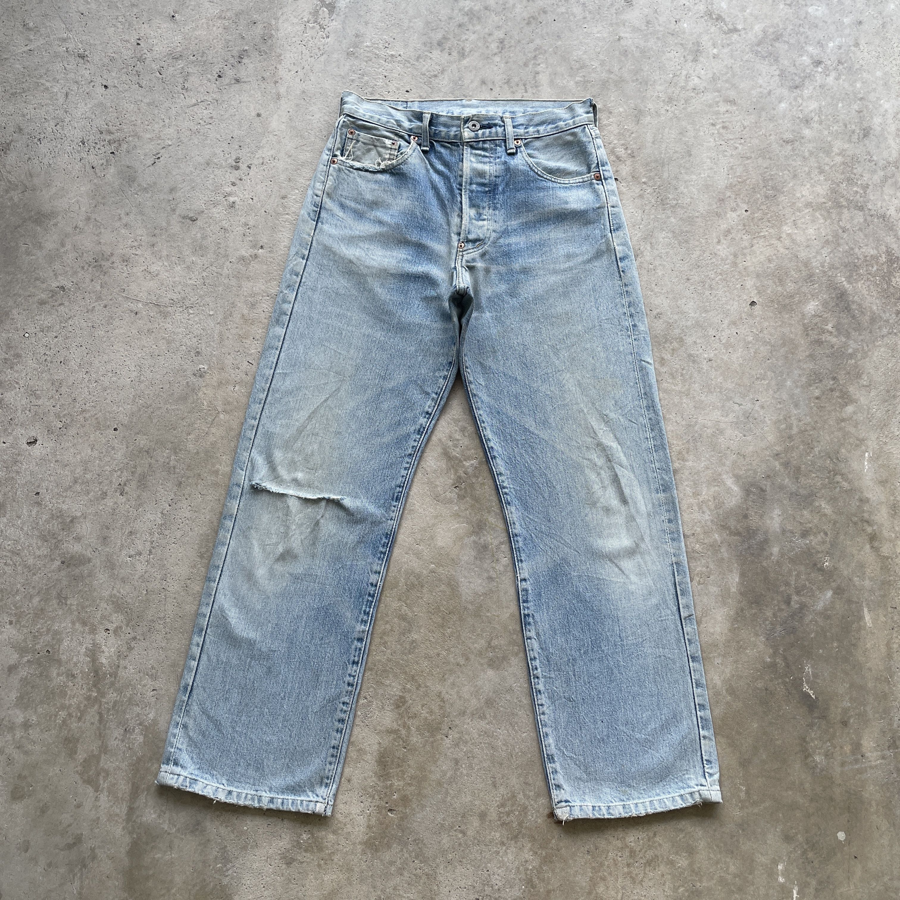 Levi's × Vintage VINTAGE LEVI’S BIG E FADED WASH DISTRESSED BUCKLE JEANS PANT Size US 29 - 2 Thumbnail