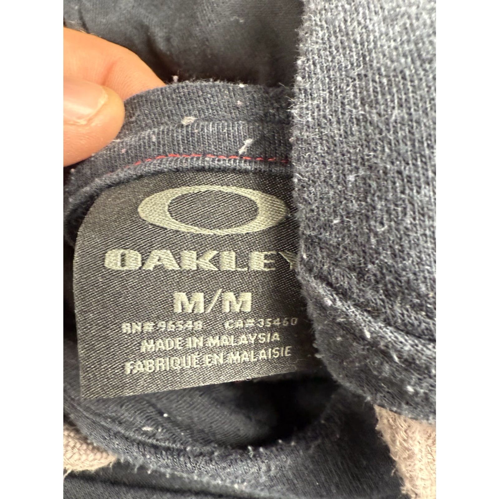 Oakley VINTAGE Oakley Hoodie Mens M Black Camo Graphic Logo Outdoor Casual Pullover Hooded Long Sleeve Crew Neck Size US M / EU 48-50 / 2 - 2 Thumbnail