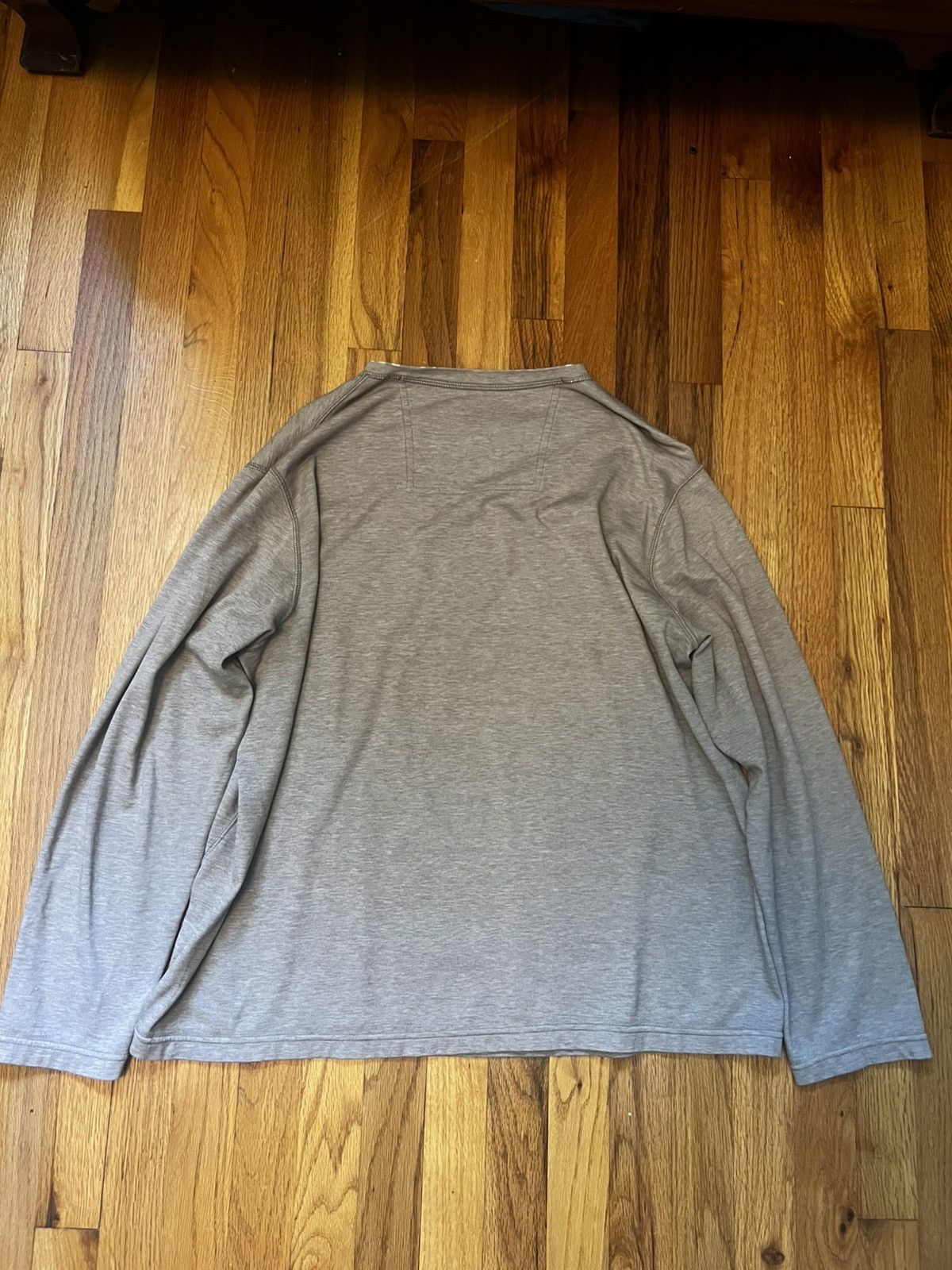 Nike ACG Nike ACG brown long sleeve shirt dry fit Size US L / EU 52-54 / 3 - 2 Thumbnail