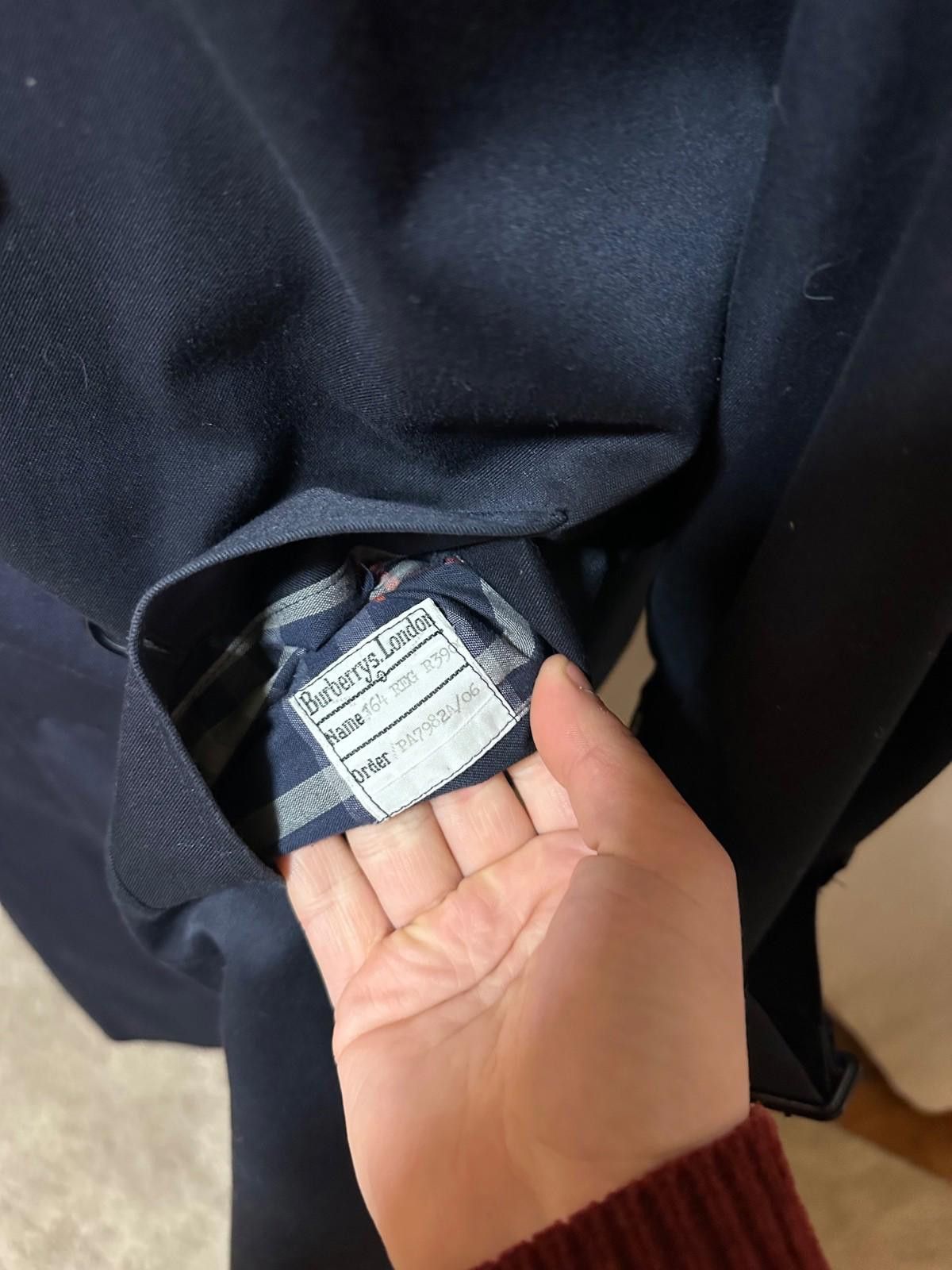 Burberry Burberry Double Breasted Novacheck Navy Trench Coat 164cm Size XL / US 12-14 / IT 48-50 - 8 Thumbnail
