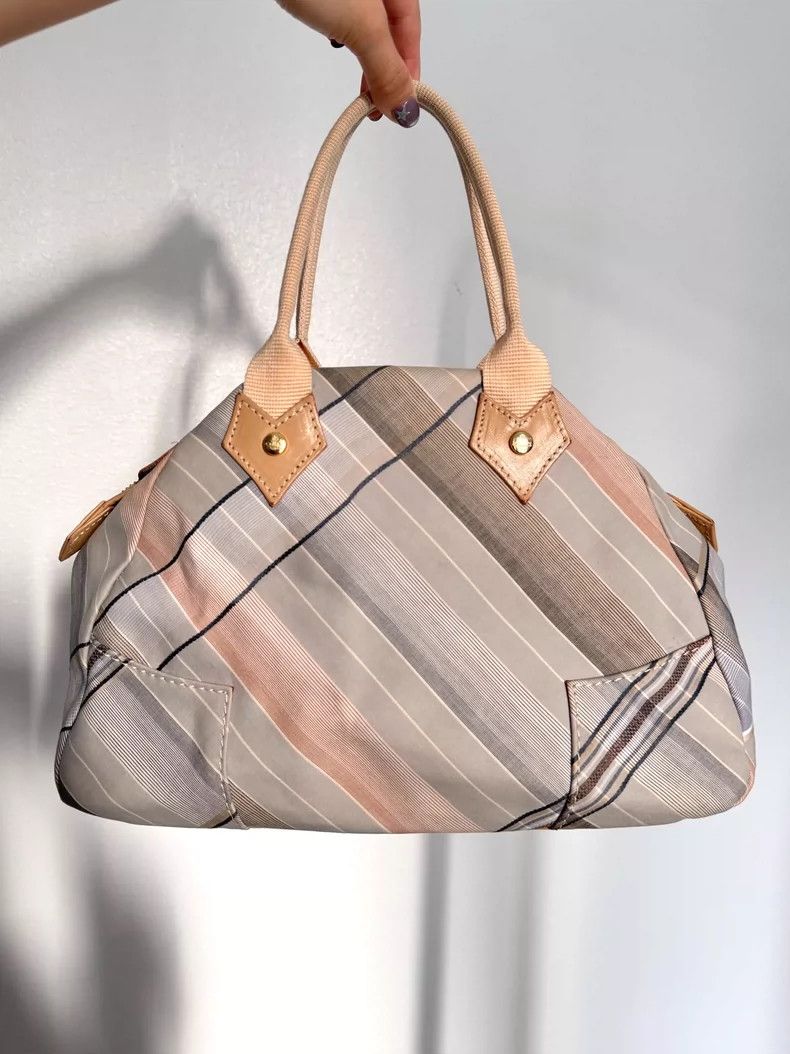 Vivienne Westwood Vivienne Westwood size os Don't pin your handbag Size ONE SIZE - 4 Thumbnail