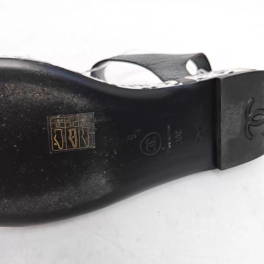 Chanel CHANEL EUR 38 Leather Sandals Size US 7.5 / IT 37.5 - 9 Thumbnail