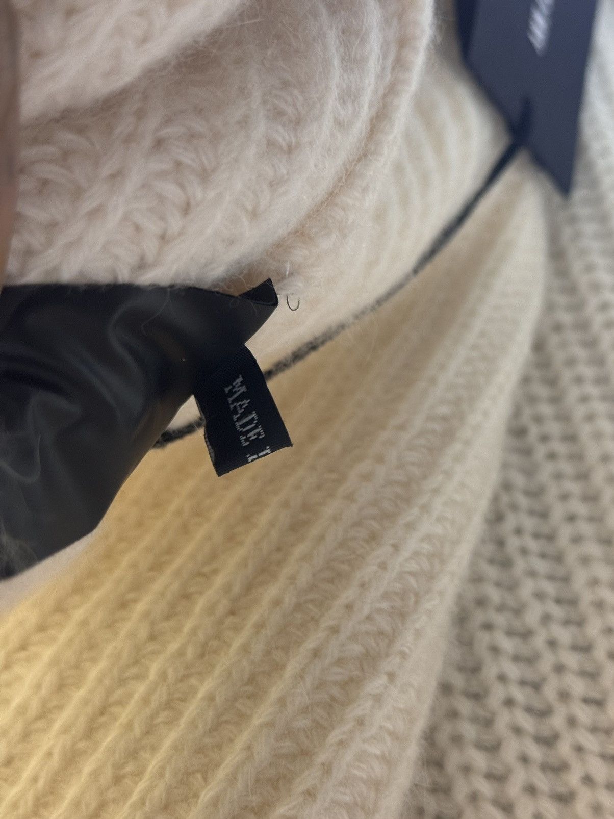 Ann Demeulemeester ann demeulemeester off white wool oversized cardigan coat S Size S / US 4 / IT 40 - 4 Thumbnail