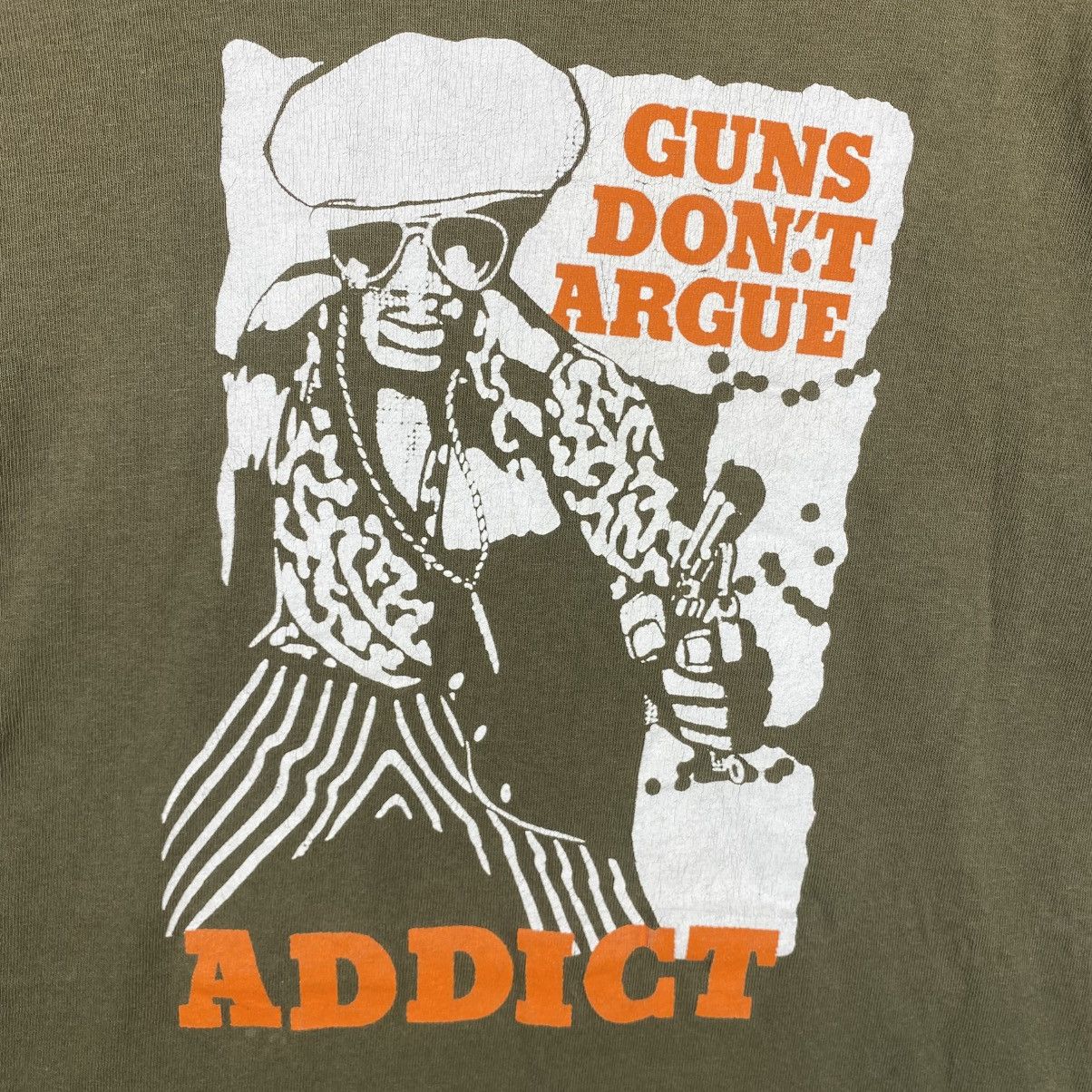 ADDICT Vintage ADDICT Guns Don't Argue Graphic Faded Tee Shirt Size US L / EU 52-54 / 3 - 2 Thumbnail