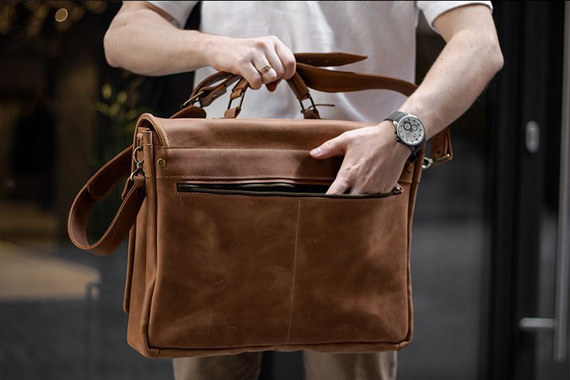 Handmade Genuine vintage leather bag. Business leather messenger bag Size ONE SIZE - 2 Thumbnail