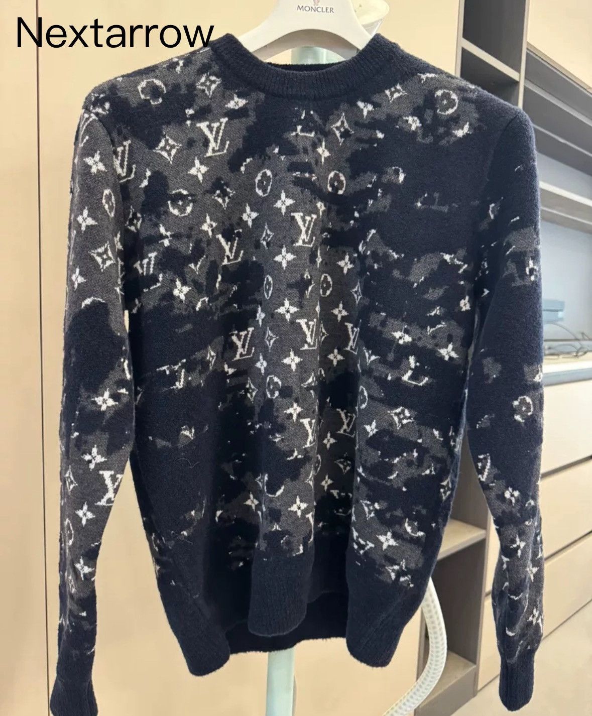 Louis Vuitton Louis Vuitton Old flower knitted sweater 2412-Nextarrow Size US M / EU 48-50 / 2 - 1 Thumbnail