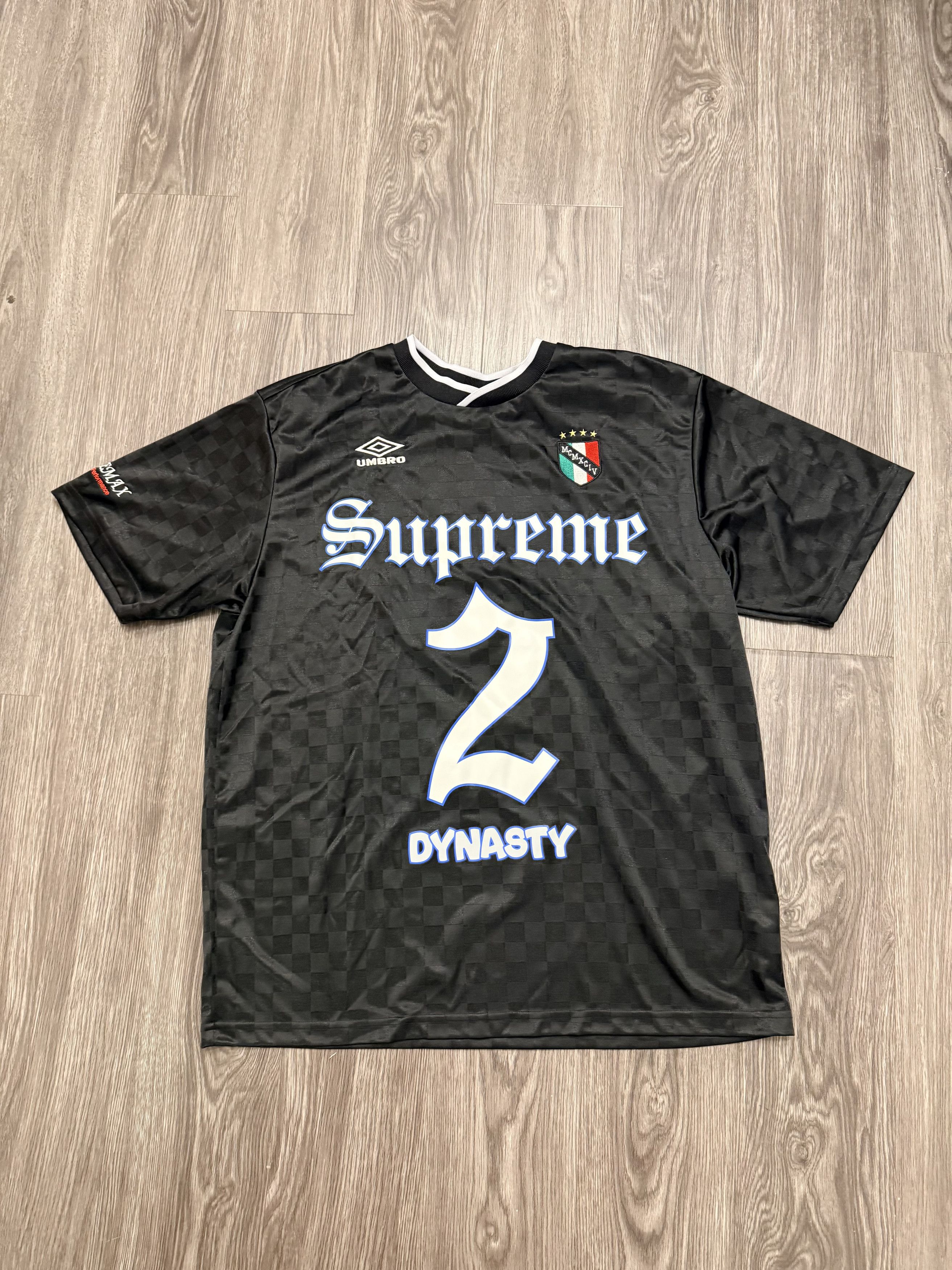 Supreme × Umbro Supreme x Umbro Jersey SS22 Collection Size US L / EU 52-54 / 3 - 1 Thumbnail