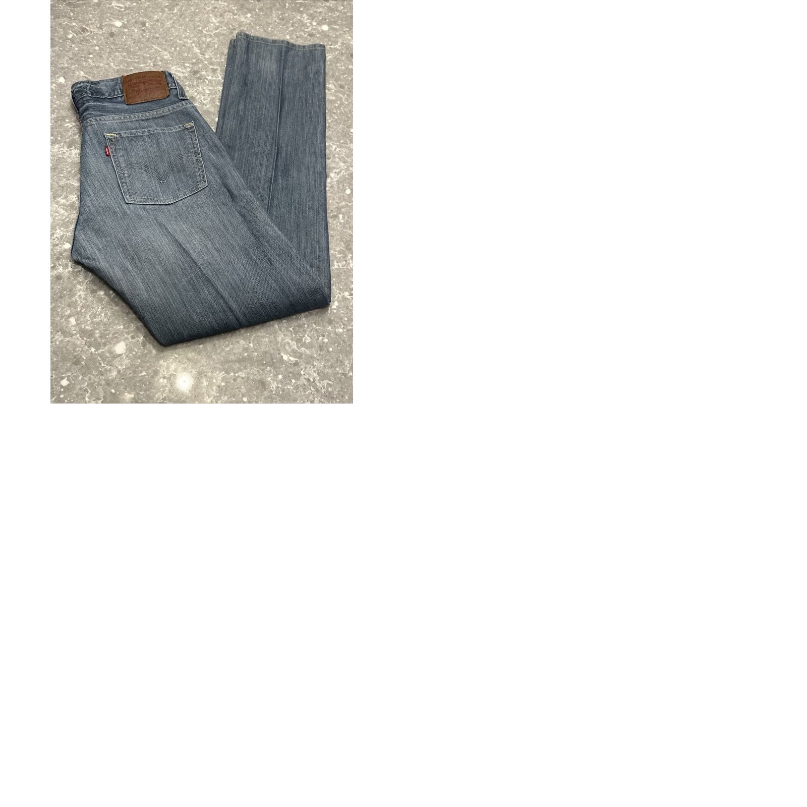 Denime Levi’s 511 Jeans Skinny Fit 34x32 Blue Wash Denim Cotton Blend Stretch Zip Pocket 5-Pocket Men Regular Size Type: Jeans Size US 34 / EU 50 - 12 Thumbnail