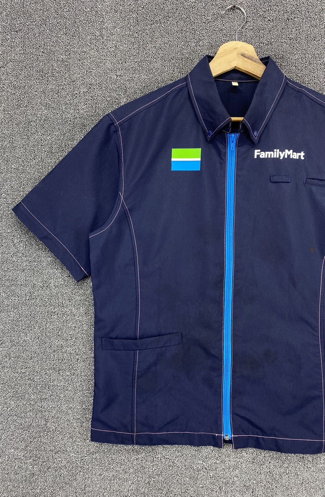 Japanese Brand Vintage Family Mart Japan Uniform Workwear Zip Up Size L / US 10 / IT 46 - 2 Thumbnail
