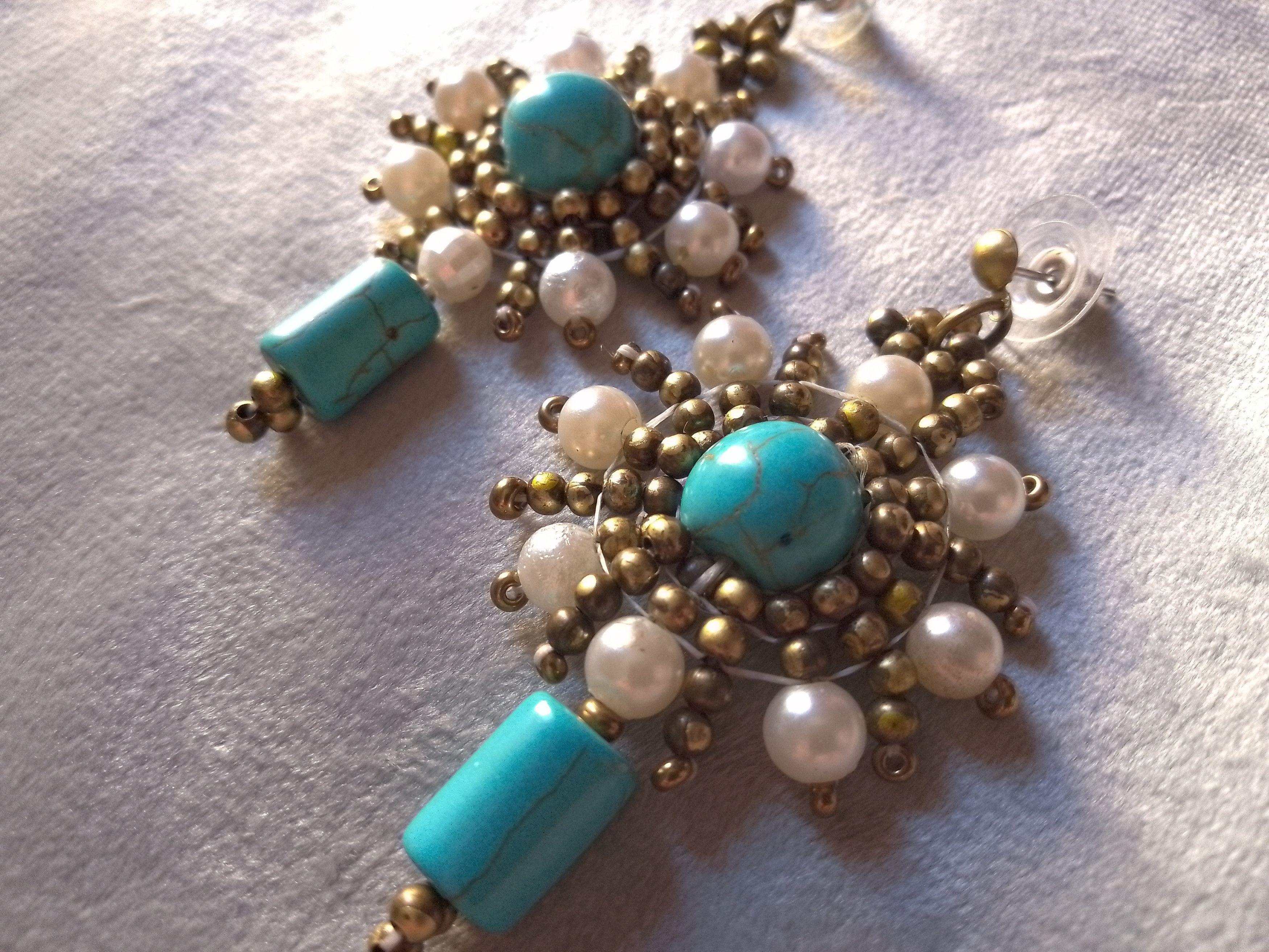 Handmade Earrings Precious Turquoise Howlite gemstones. pearls, brass Size ONE SIZE - 3 Thumbnail