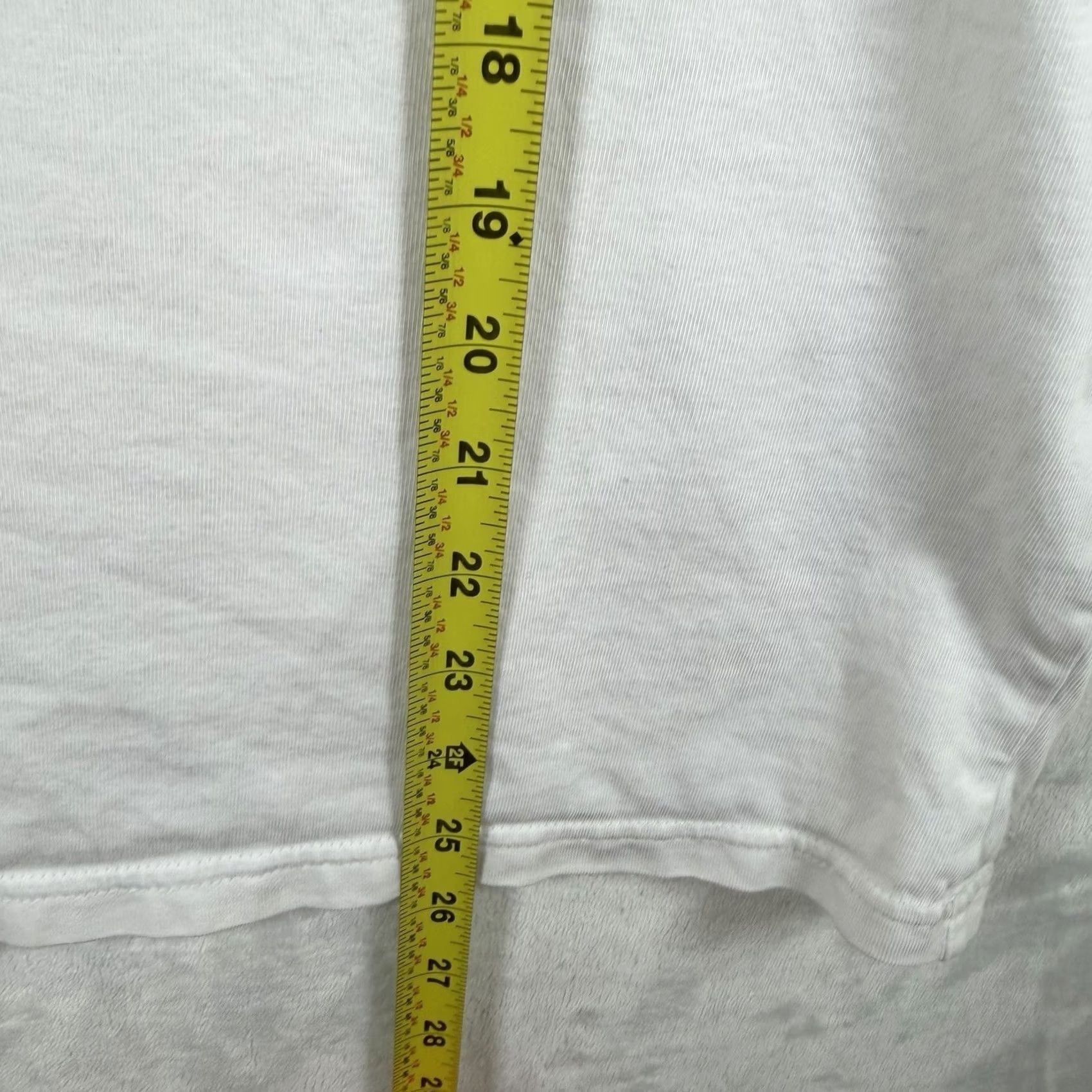 Onitsuka Tiger Onitsuka Tiger T-Shirt Mens Large White Cotton Graphics Spirit of Kobe Neon Size US L / EU 52-54 / 3 - 7 Thumbnail
