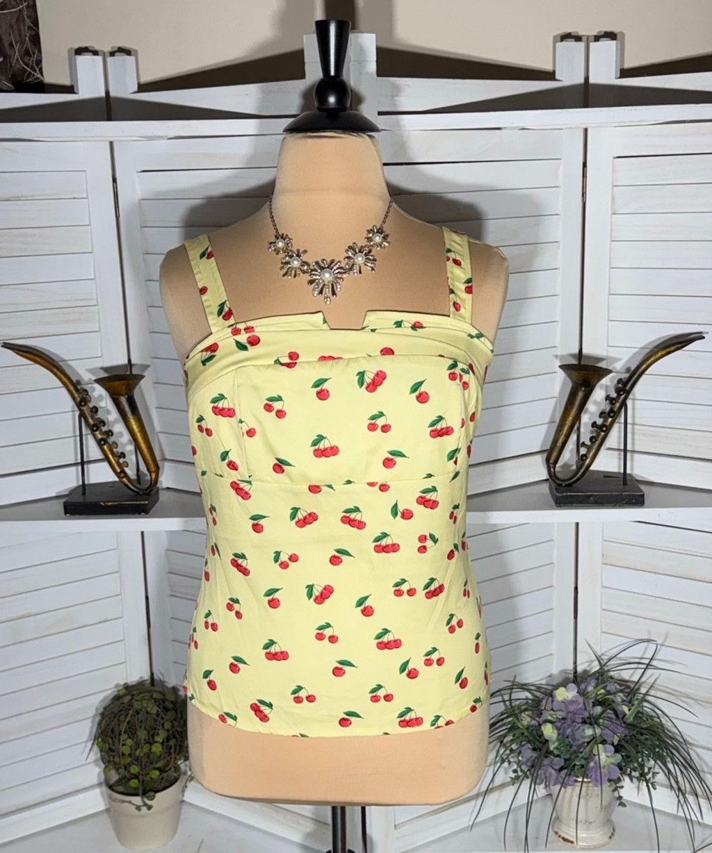 Vintage Y2K yellow halter top cherry print pattern elastic back 2X Size XXL / US 16-18 / IT 52-54 - 1 Thumbnail