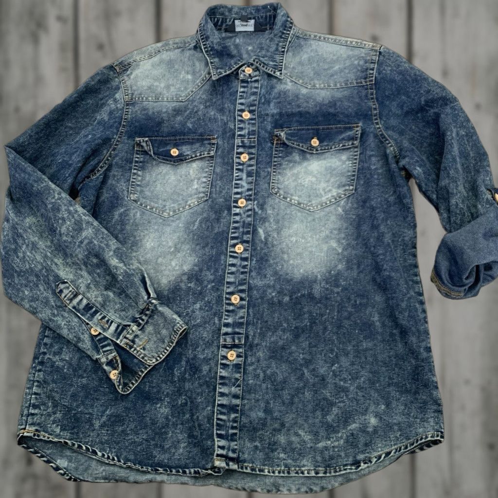 Rocawear Rocawear Shirt Mens XL Blue Acid Wash Denim Button Up Grunge 90s Vintage Y2K Cotton Polyester Size US XL / EU 56 / 4 - 1 Thumbnail
