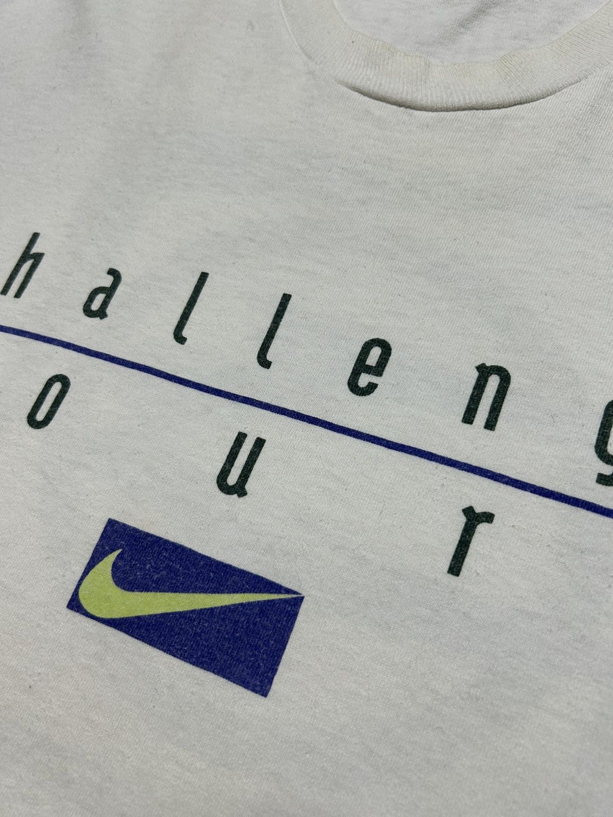 Nike Vintage Nike Challenge Court Big Graphic Logo Size XL Size US XL / EU 56 / 4 - 9 Thumbnail