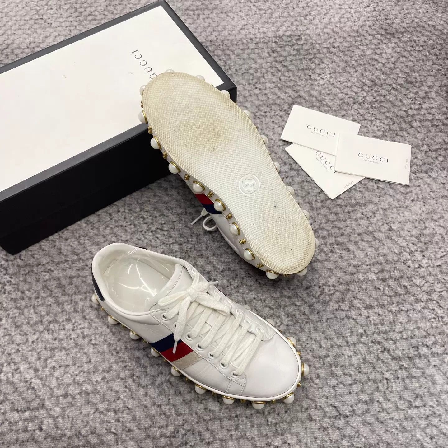 Gucci Gucci ACE Pearl-Embellished White Sneakers 35W Size US 4.5 / IT 34.5 - 5 Thumbnail