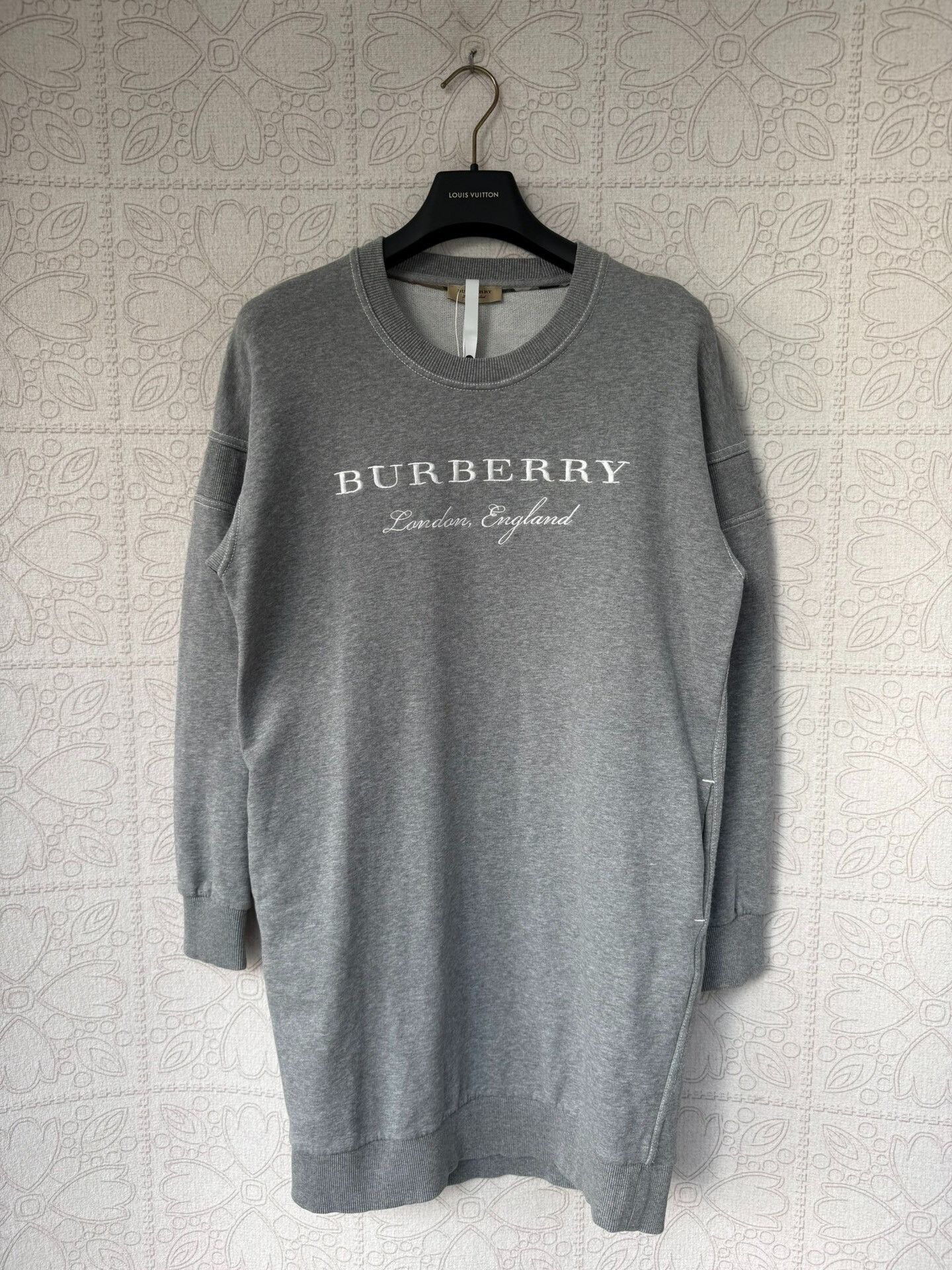 Burberry burberry long logo sweatshirt in gray Size ONE SIZE - 1 Thumbnail