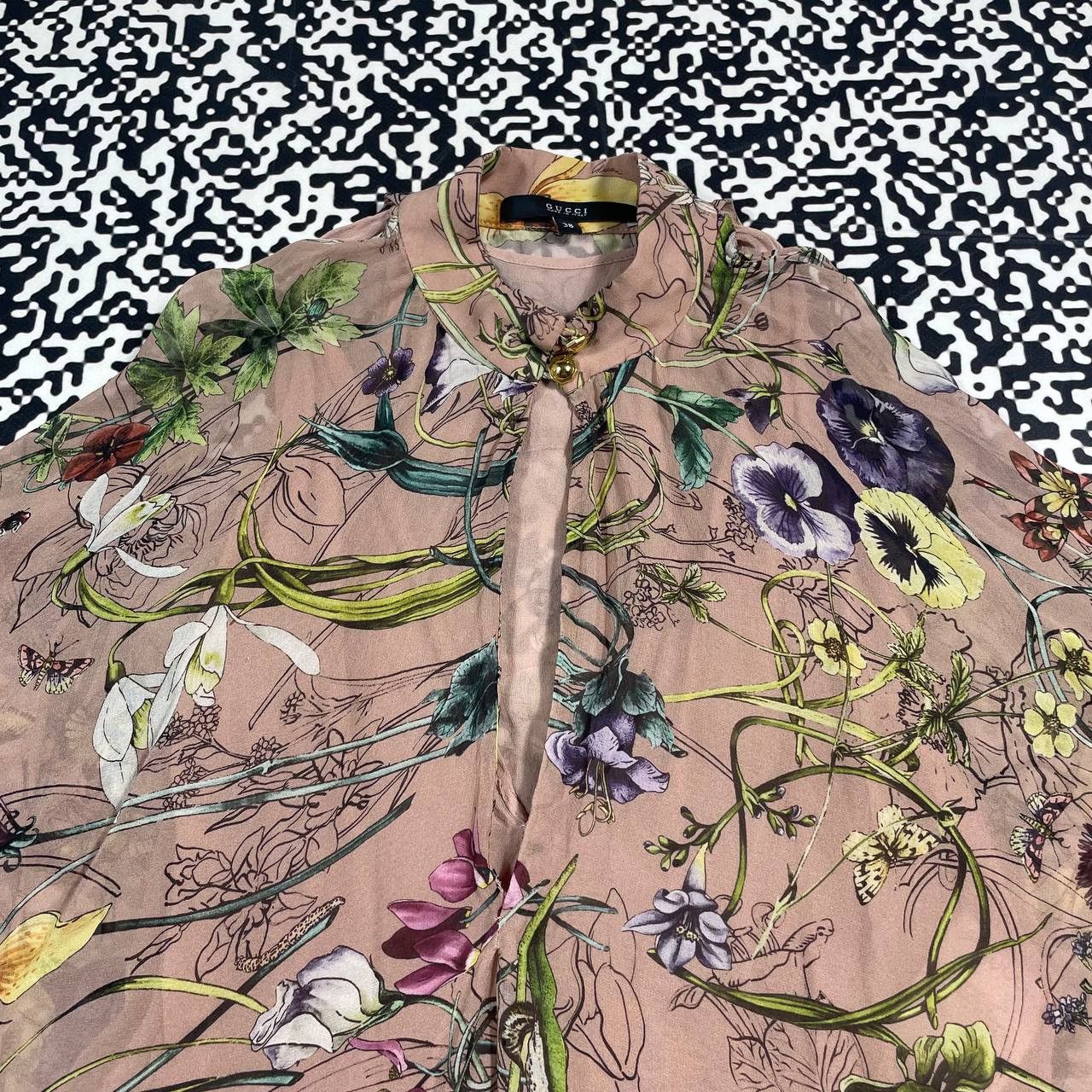 Gucci Vintage Y2K Gucci Silk Floral Style Blouses Shirt Luxury Size S / US 4 / IT 40 - 9 Thumbnail