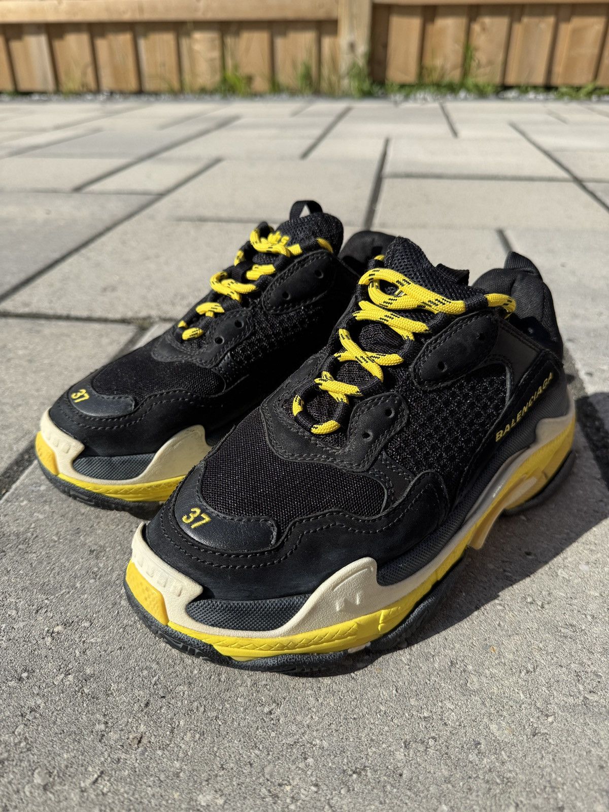 Balenciaga Balenciaga Triple S Distressed Sneakers Black/Yellow Size US 7 / IT 37 - 6 Thumbnail