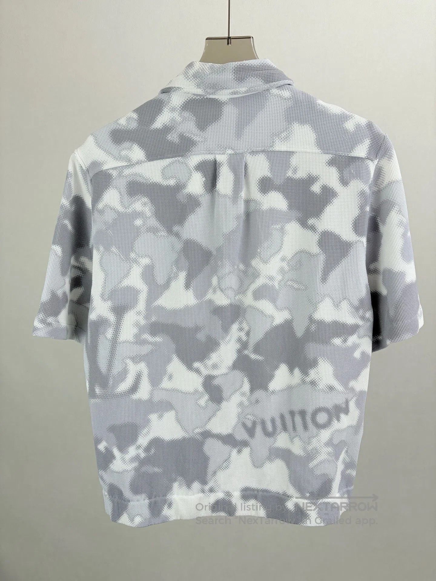 Louis Vuitton LV Gray Camo Mesh Short Sleeve Shirt M. Size US M / EU 48-50 / 2 - 2 Thumbnail