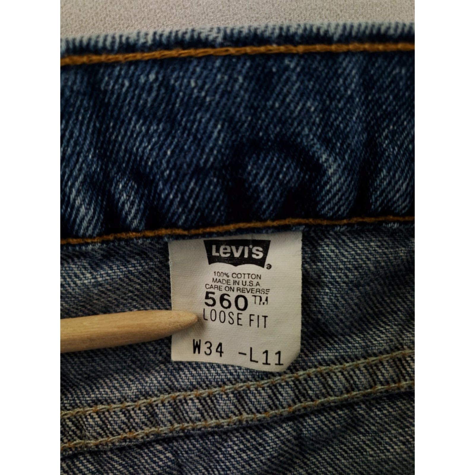 Levi's VINTAGE Levi's 560 Shorts Jorts Blue Made USA Mens 33x11 90s Denim Jeans VTG 90s Jorts Mens Blue 33x11 Size US 33 - 6 Thumbnail