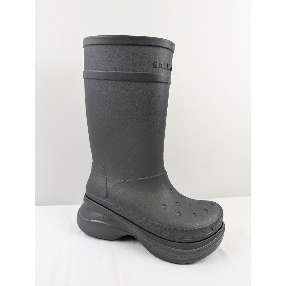 Balenciaga × Crocs o1rshd1 Q:4 / Crocs Rubber Boots in Grafite Size US 11 / EU 44 - 2 Thumbnail