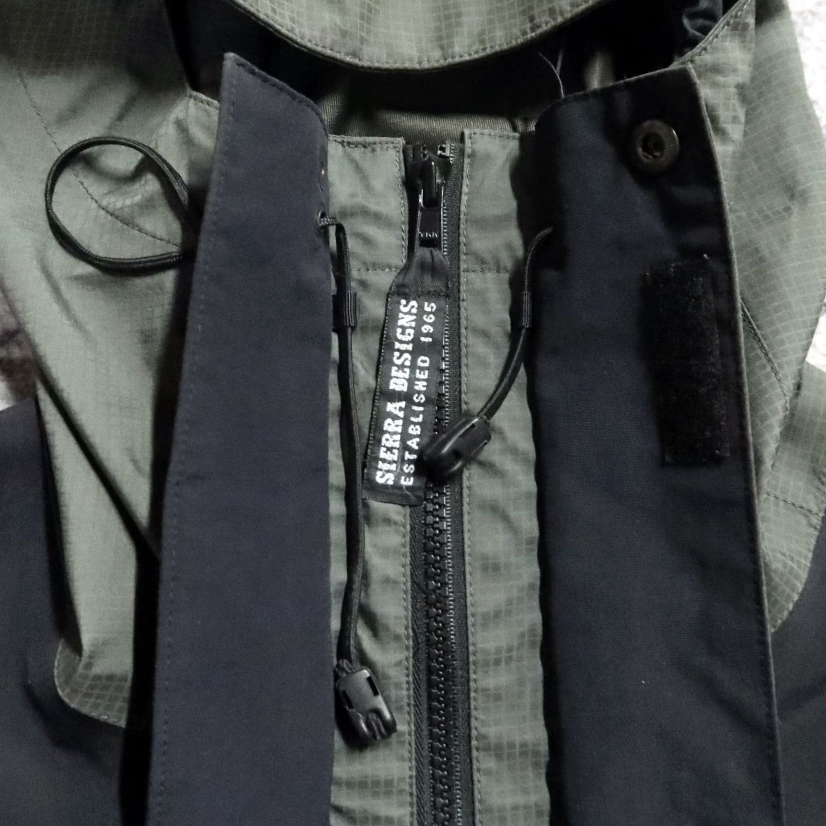 Sierra Designs VINTAGE Sierra Design Goretex Mountain Parka Jacket Men L Grey Size US L / EU 52-54 / 3 - 6 Thumbnail