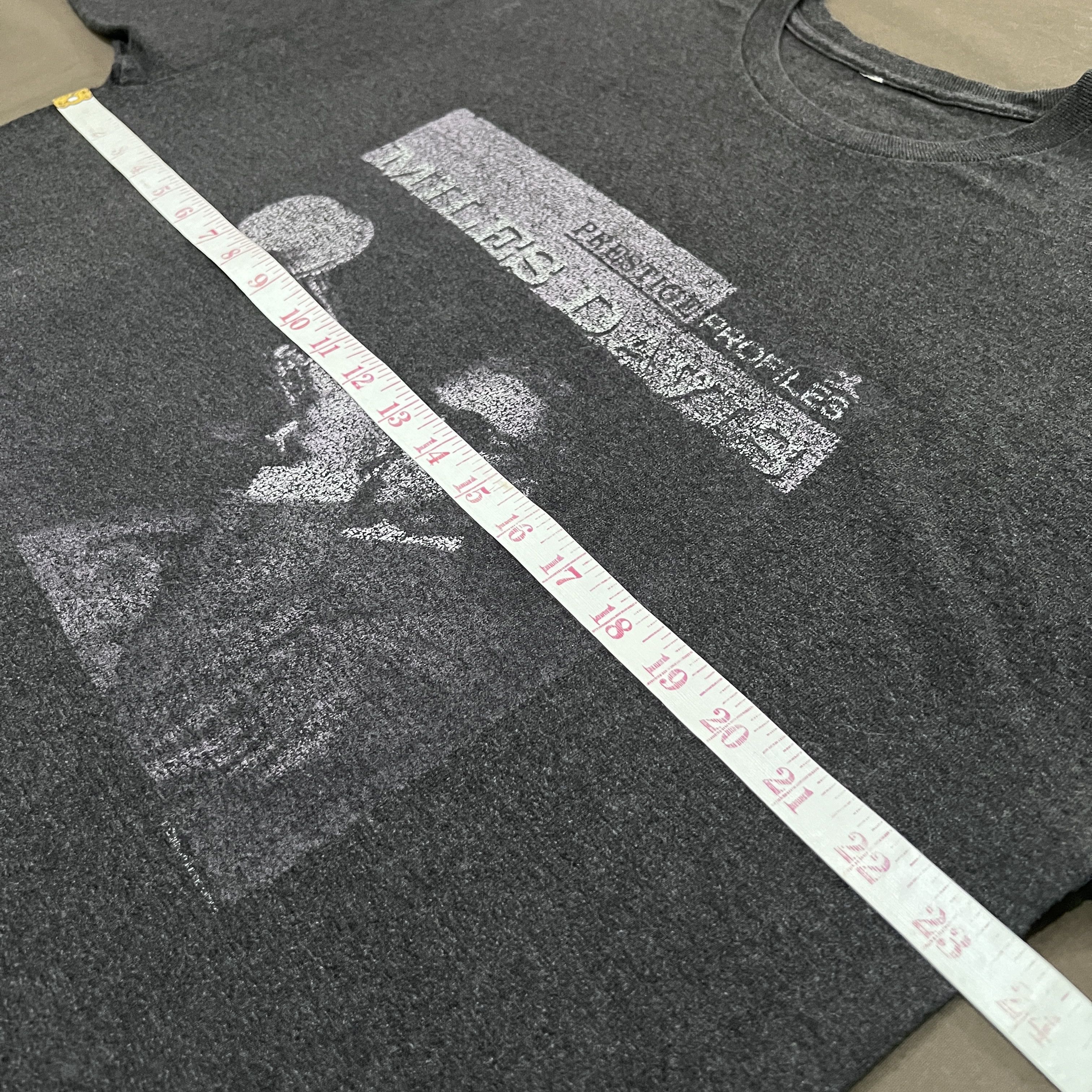 Band Tees Vintage Y2K Miles Davis Jazz Music Promo Tee XL Faded Size US XL / EU 56 / 4 - 6 Thumbnail