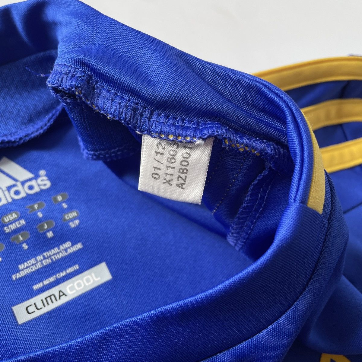 Adidas Ukraine National Team Away Soccer Jersey Shirt Euro 2012 Size US S / EU 44-46 / 1 - 11 Thumbnail