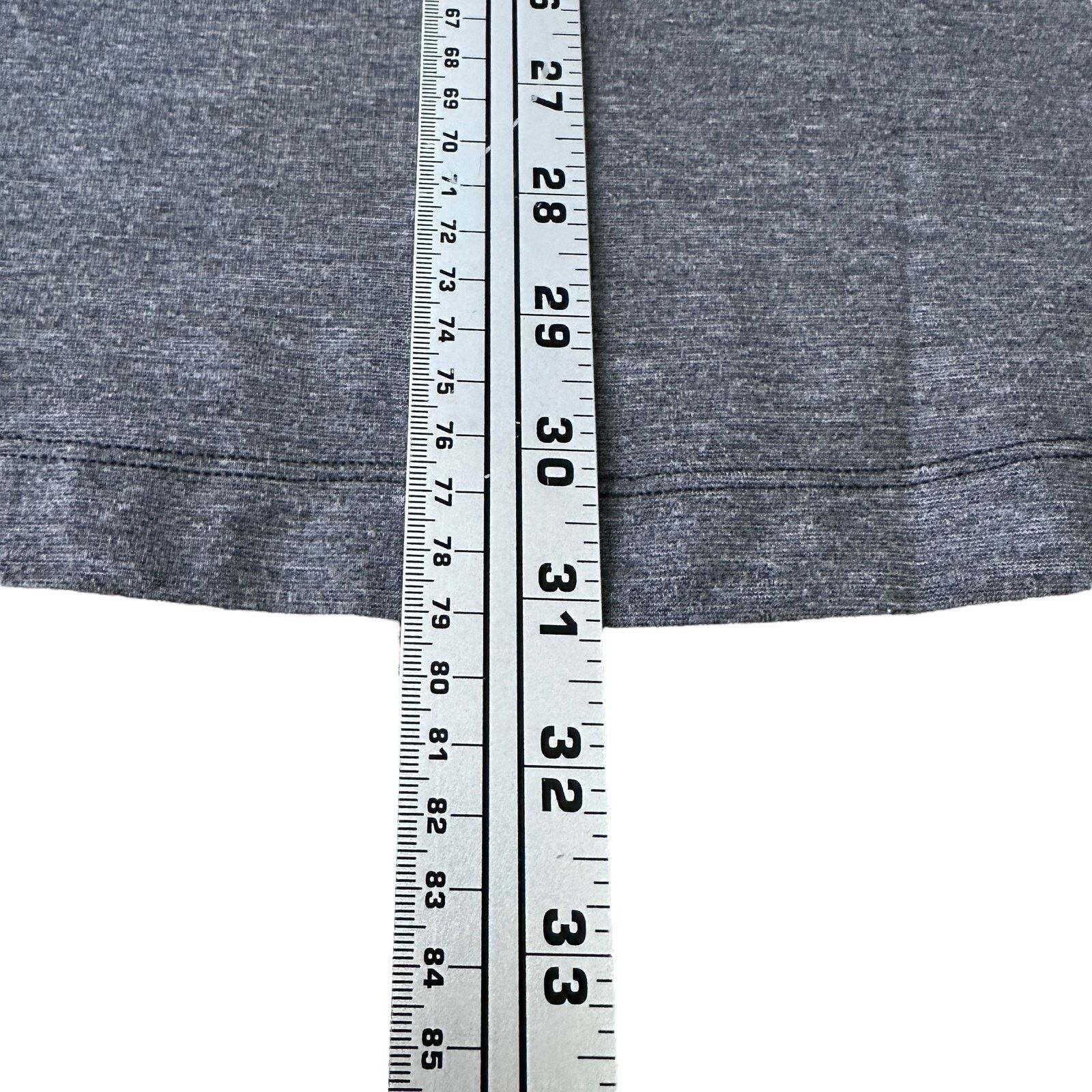 Lululemon Lululemon Polo Shirt Men L Gray Short Sleeve Golf Pullover Size US L / EU 52-54 / 3 - 5 Thumbnail