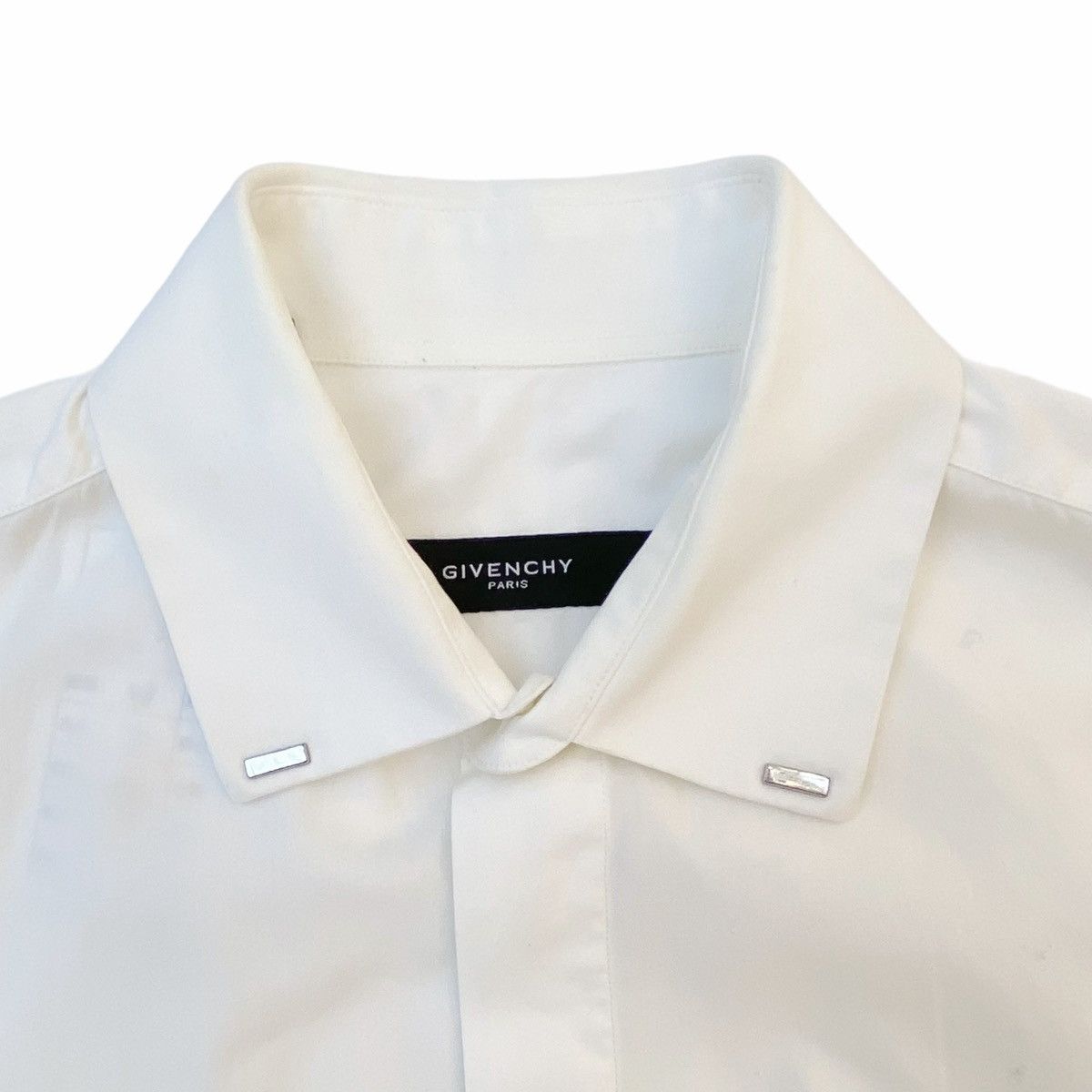 Givenchy Givenchy Solid Color Casual Versatile Shirt K26WX Size S / US 4 / IT 40 - 5 Thumbnail