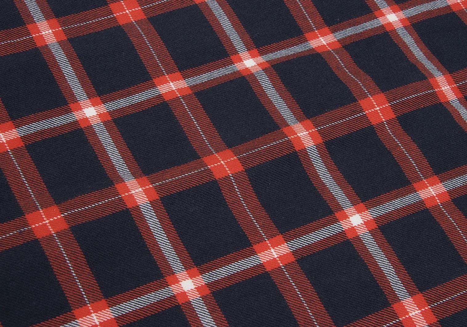 Engineered Garments Checked Stole in Navy and Red Size ONE SIZE - 3 Thumbnail