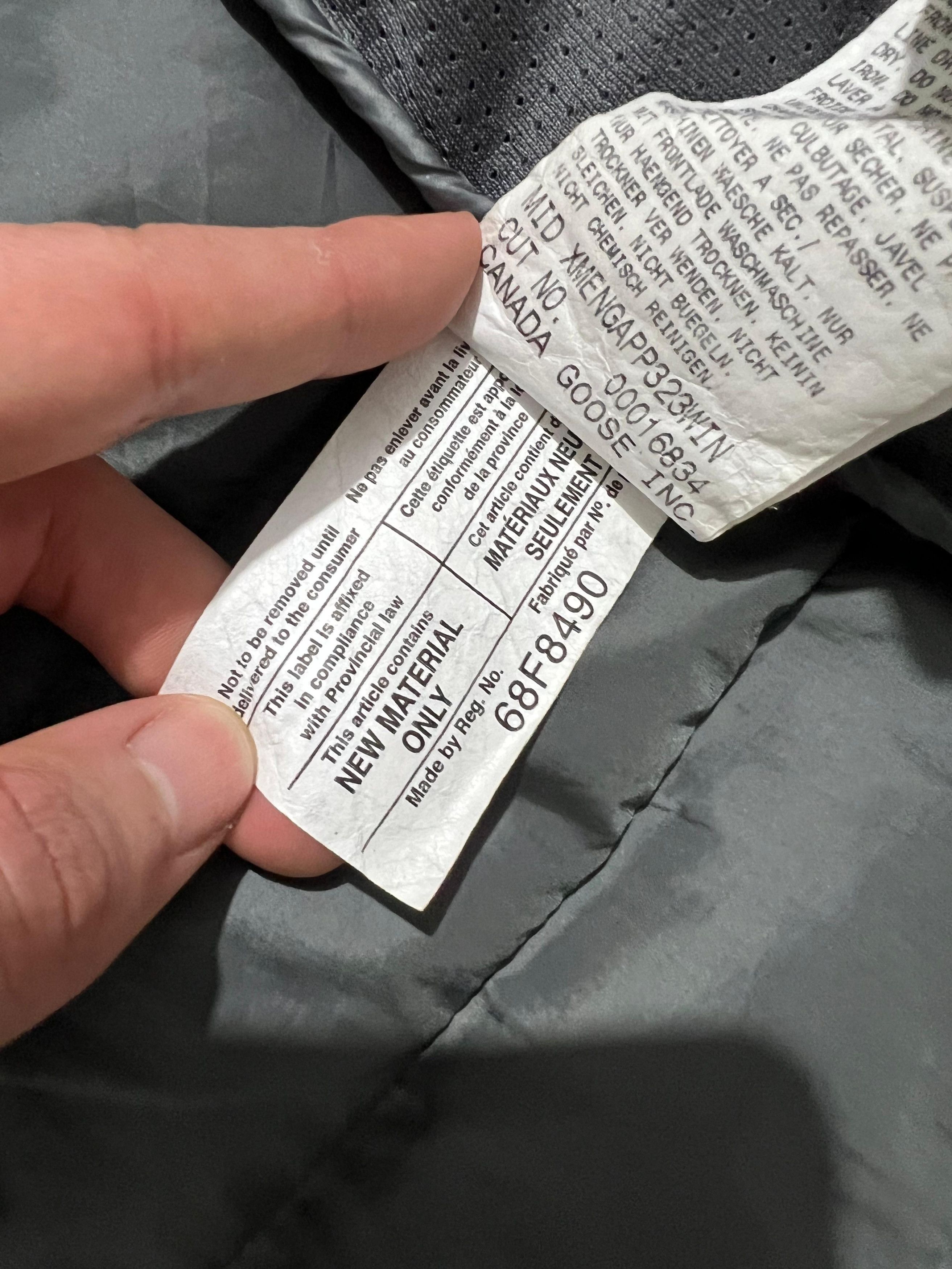 Canada Goose Canada Goose Hybridge Graphite/Red jacket Size US L / EU 52-54 / 3 - 14 Thumbnail